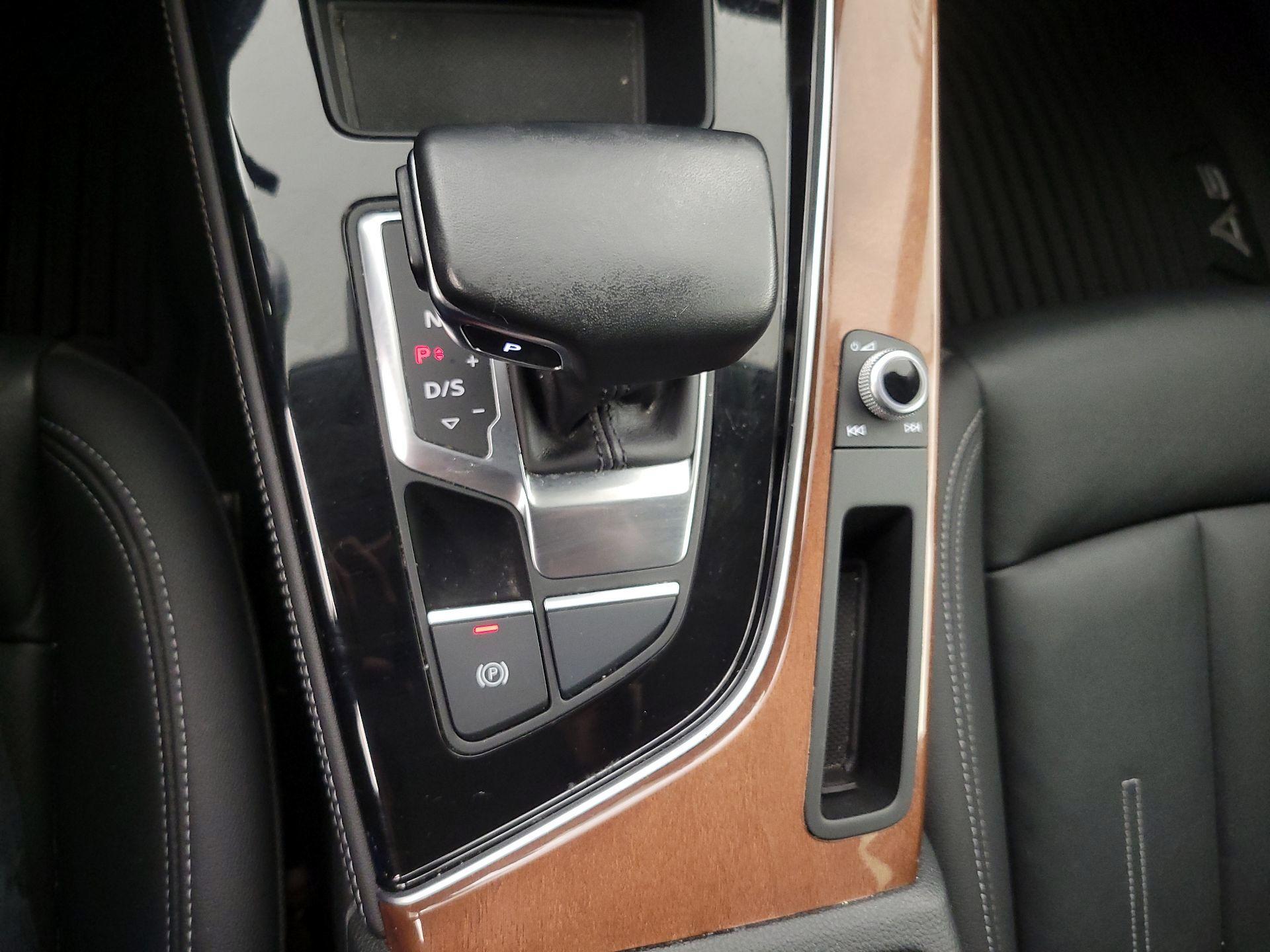 Thumbnail: 2022 Audi A5 - 18