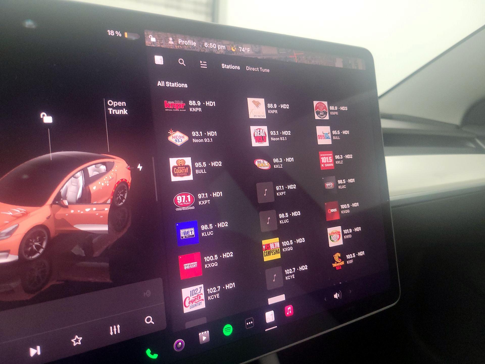 Thumbnail: 2022 Tesla Model 3 - 14