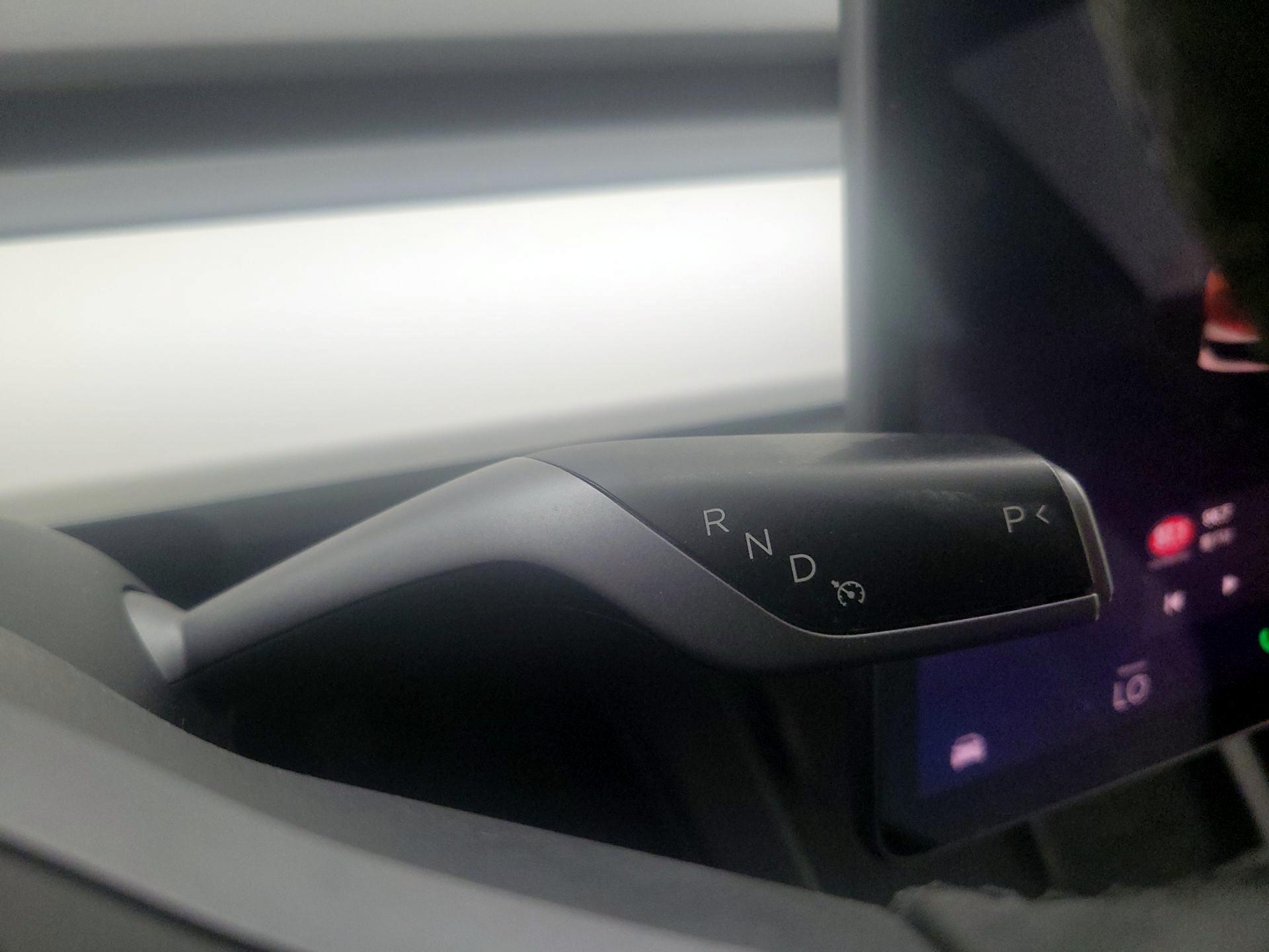 Thumbnail: 2022 Tesla Model 3 - 16