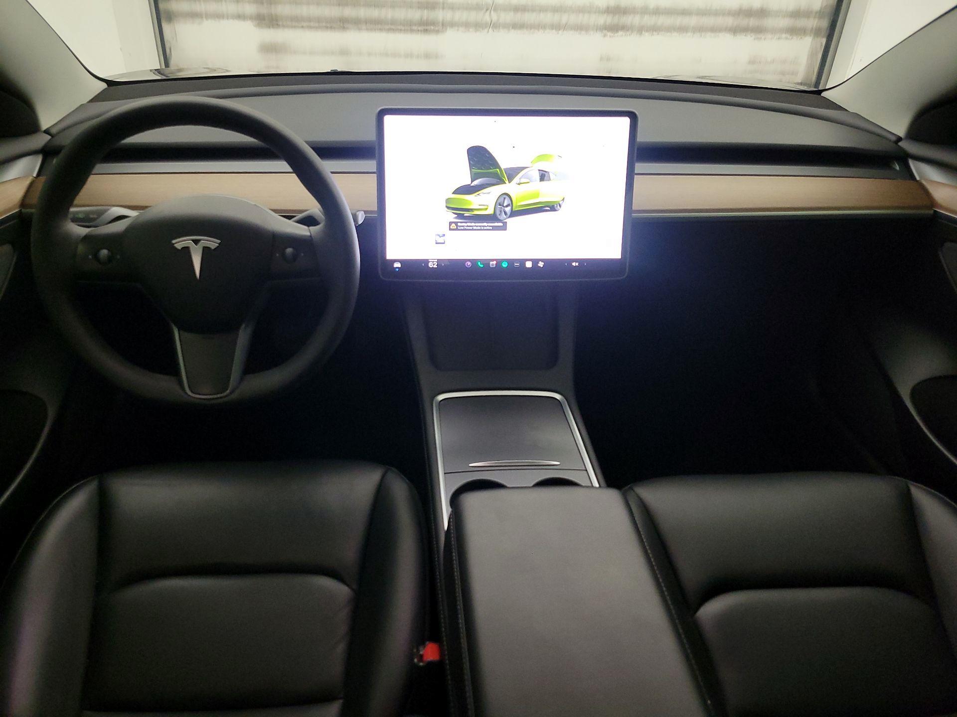 Thumbnail: 2023 Tesla Model 3 - 9