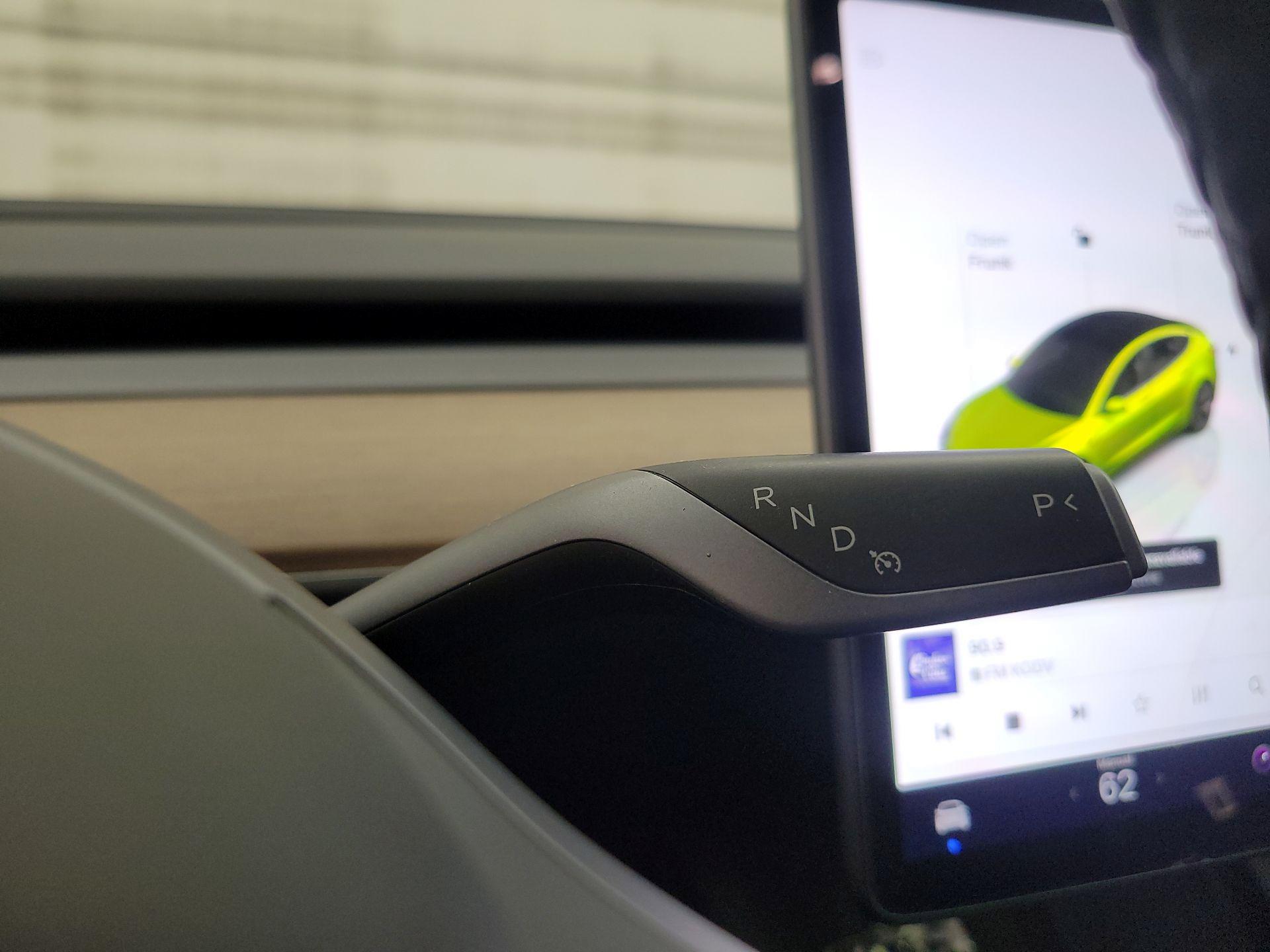 Thumbnail: 2023 Tesla Model 3 - 17