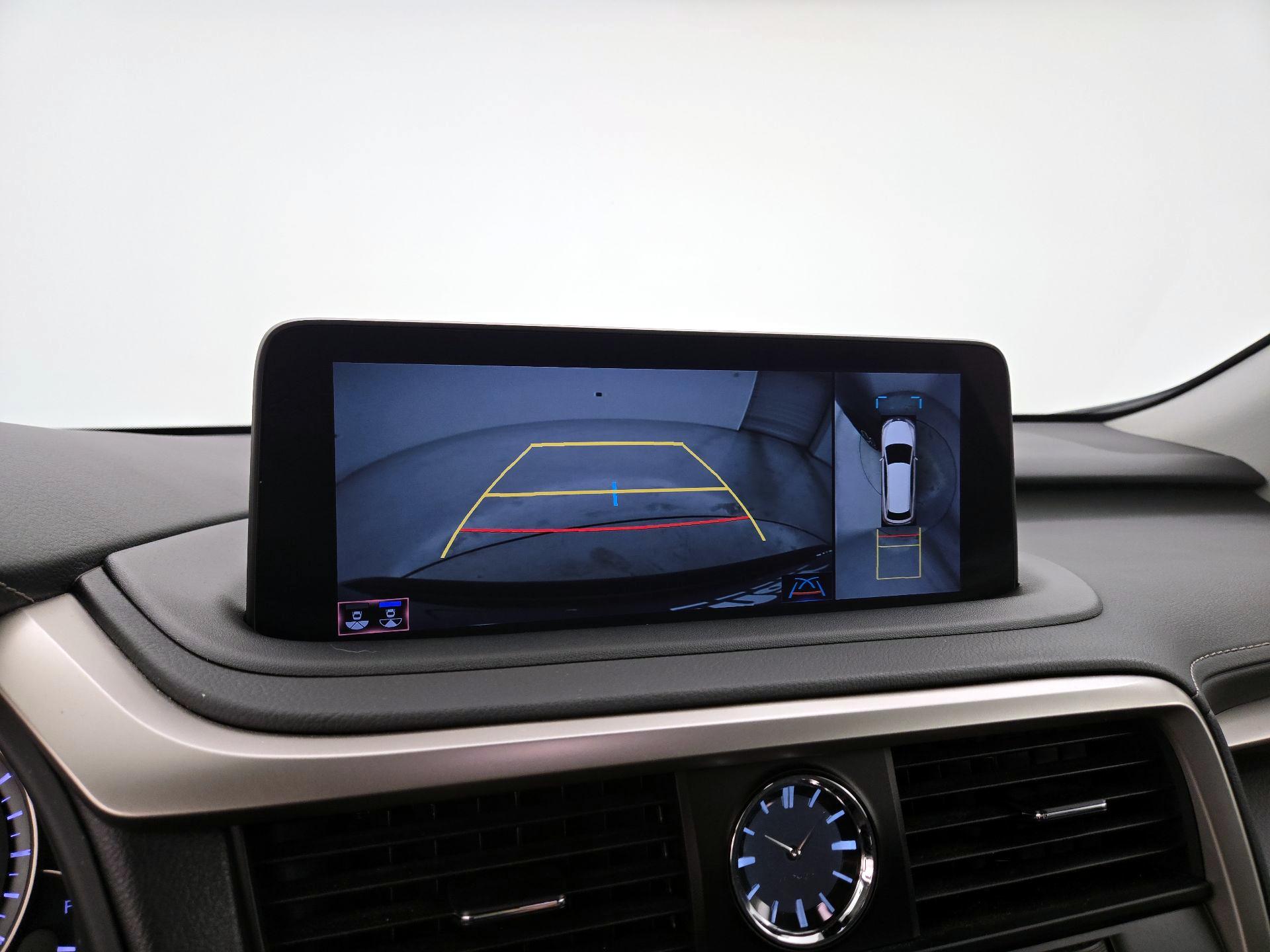 Thumbnail: 2020 Lexus RX - 15