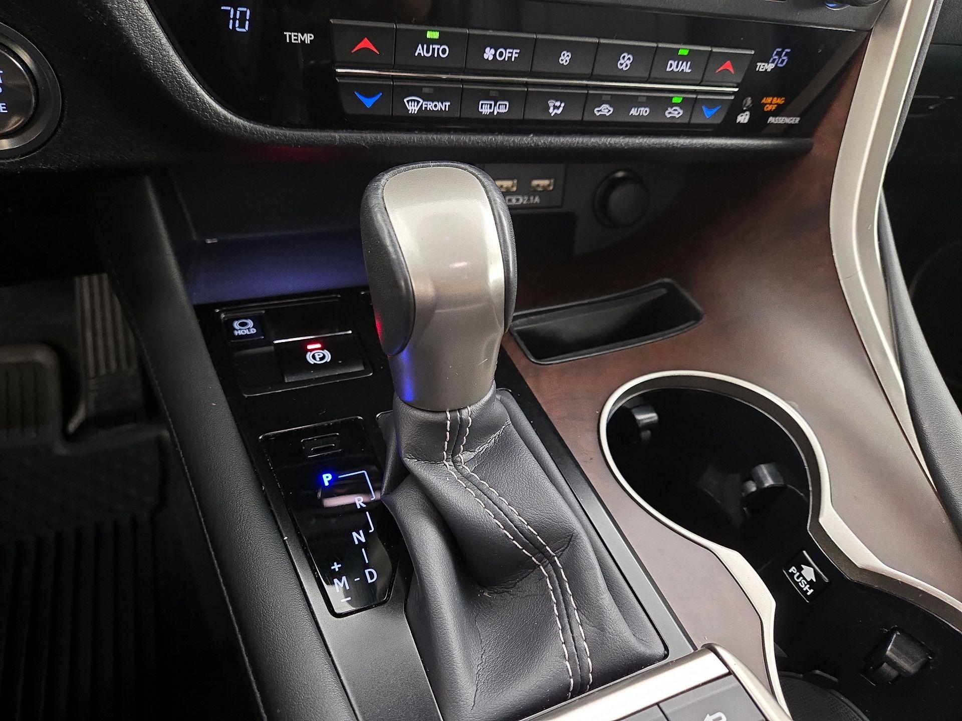 Thumbnail: 2020 Lexus RX - 18