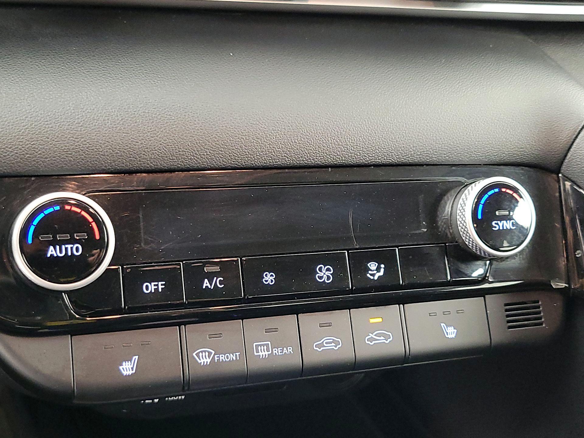 Thumbnail: 2021 Hyundai Elantra - 16