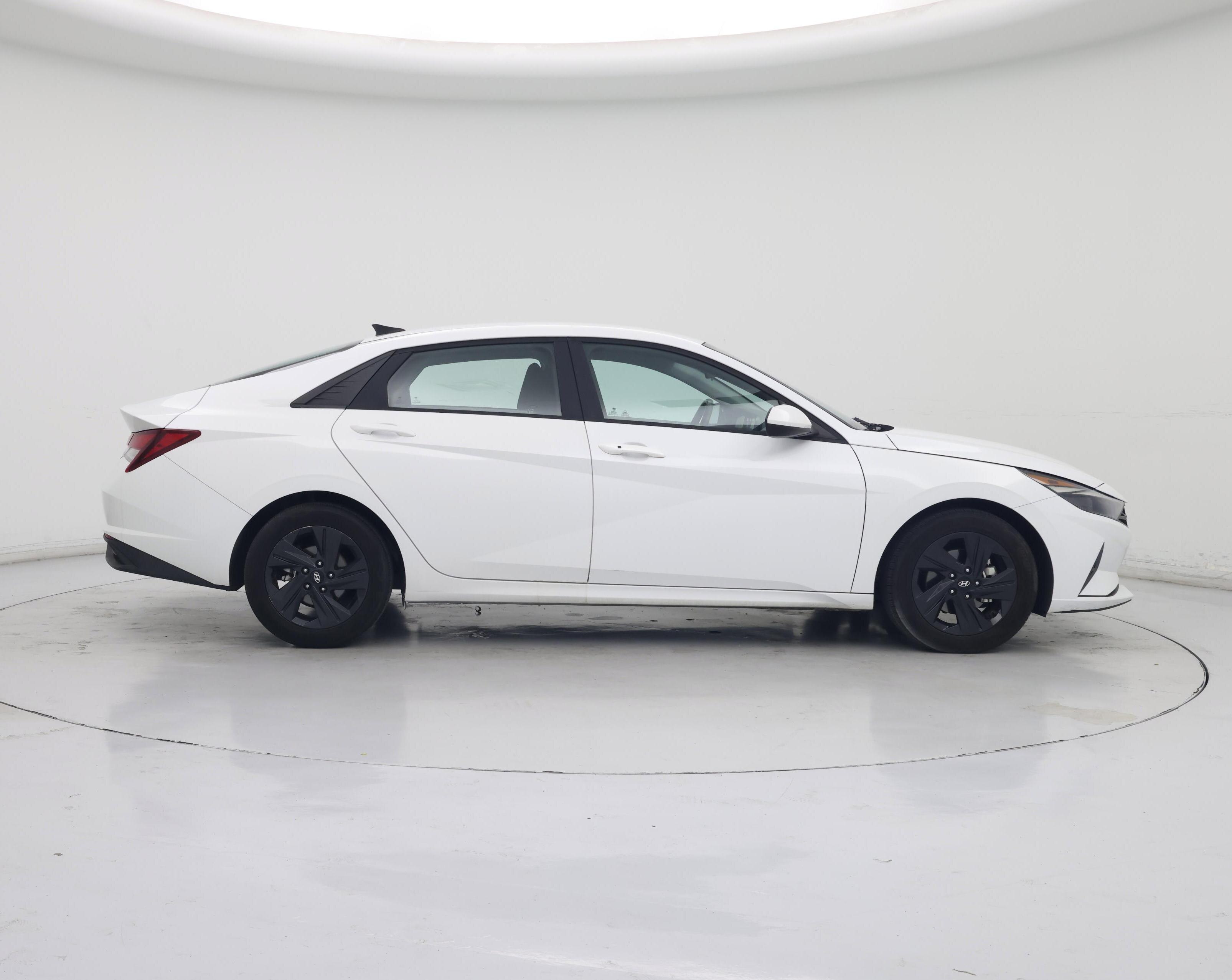 Thumbnail: 2021 Hyundai Elantra - 7