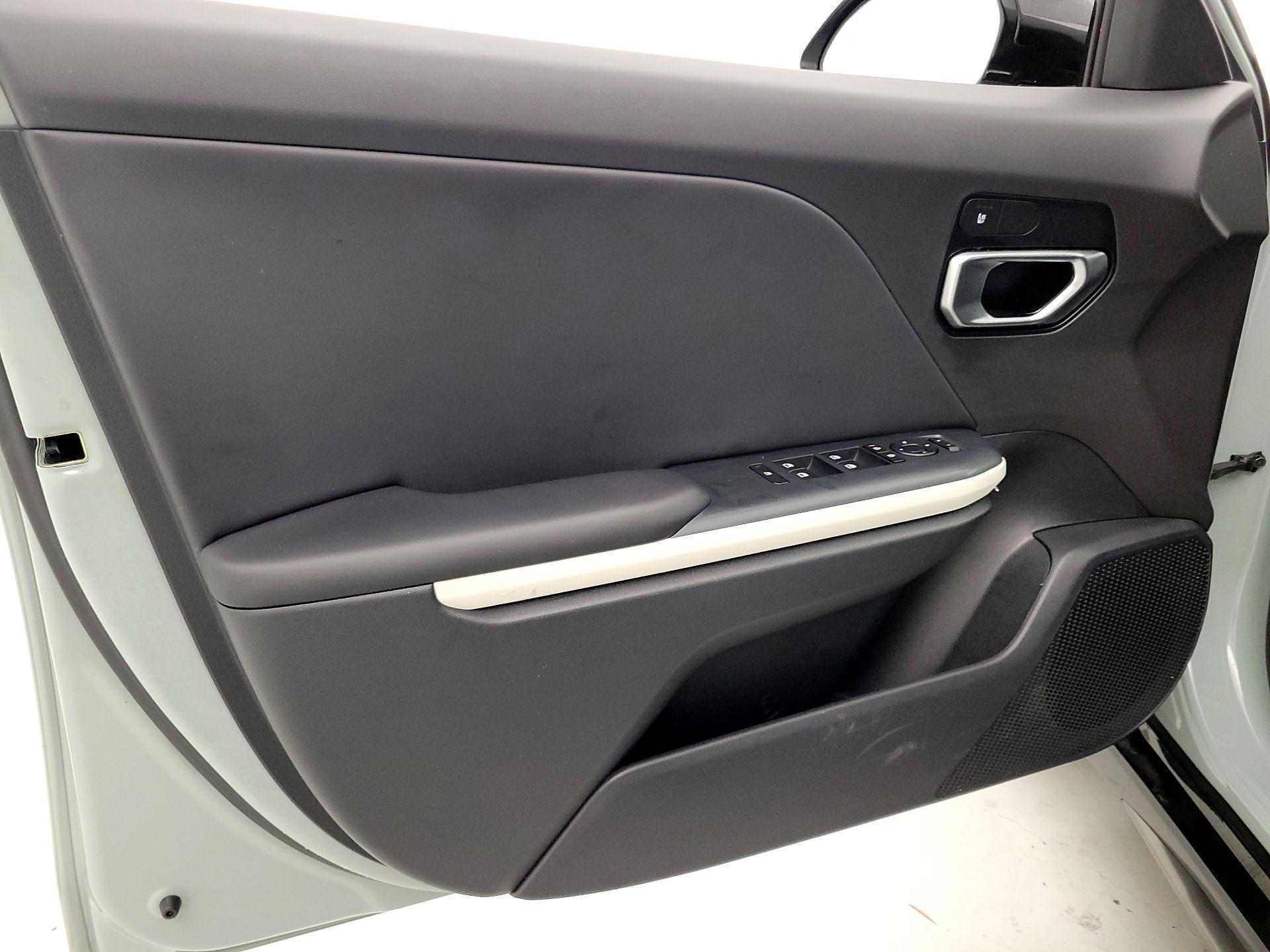 Thumbnail: 2025 Kia K4 - 12