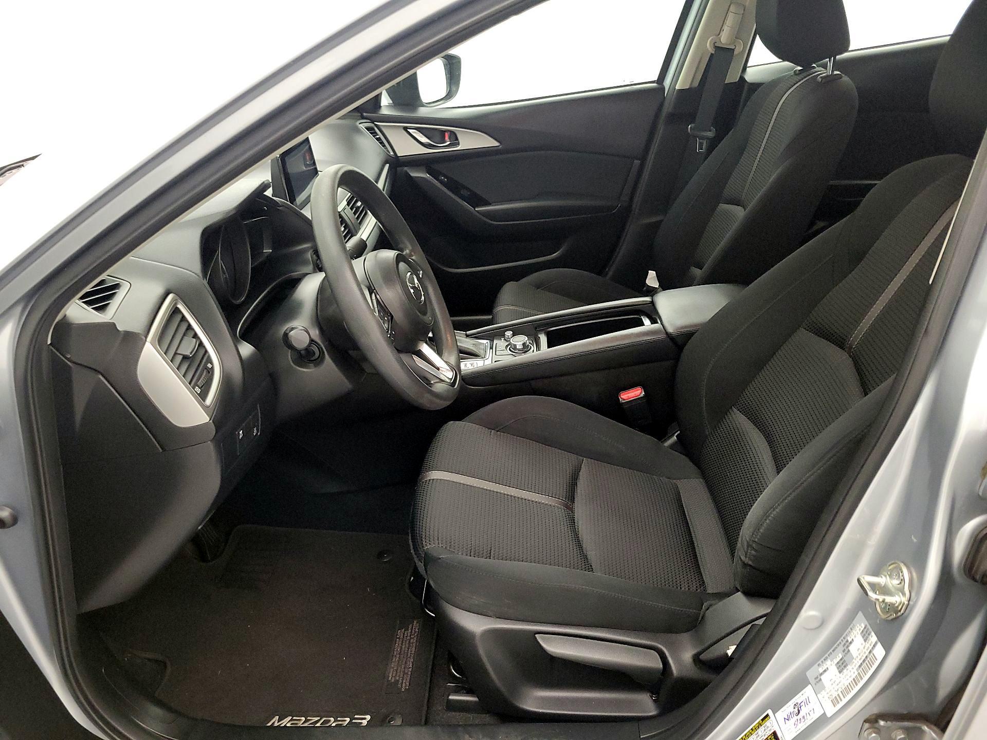 Thumbnail: 2017 Mazda Mazda3 - 11