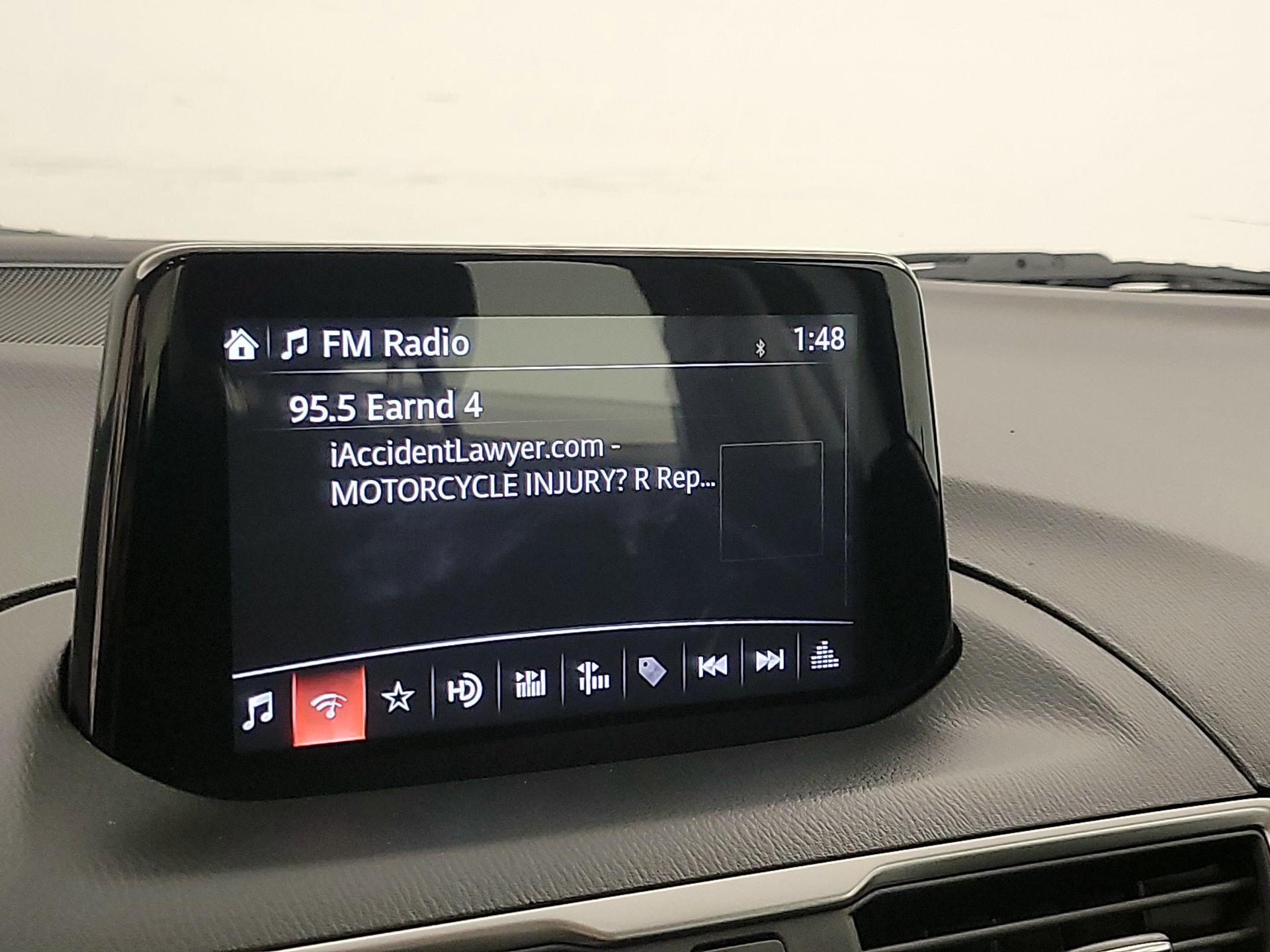 Thumbnail: 2017 Mazda Mazda3 - 15