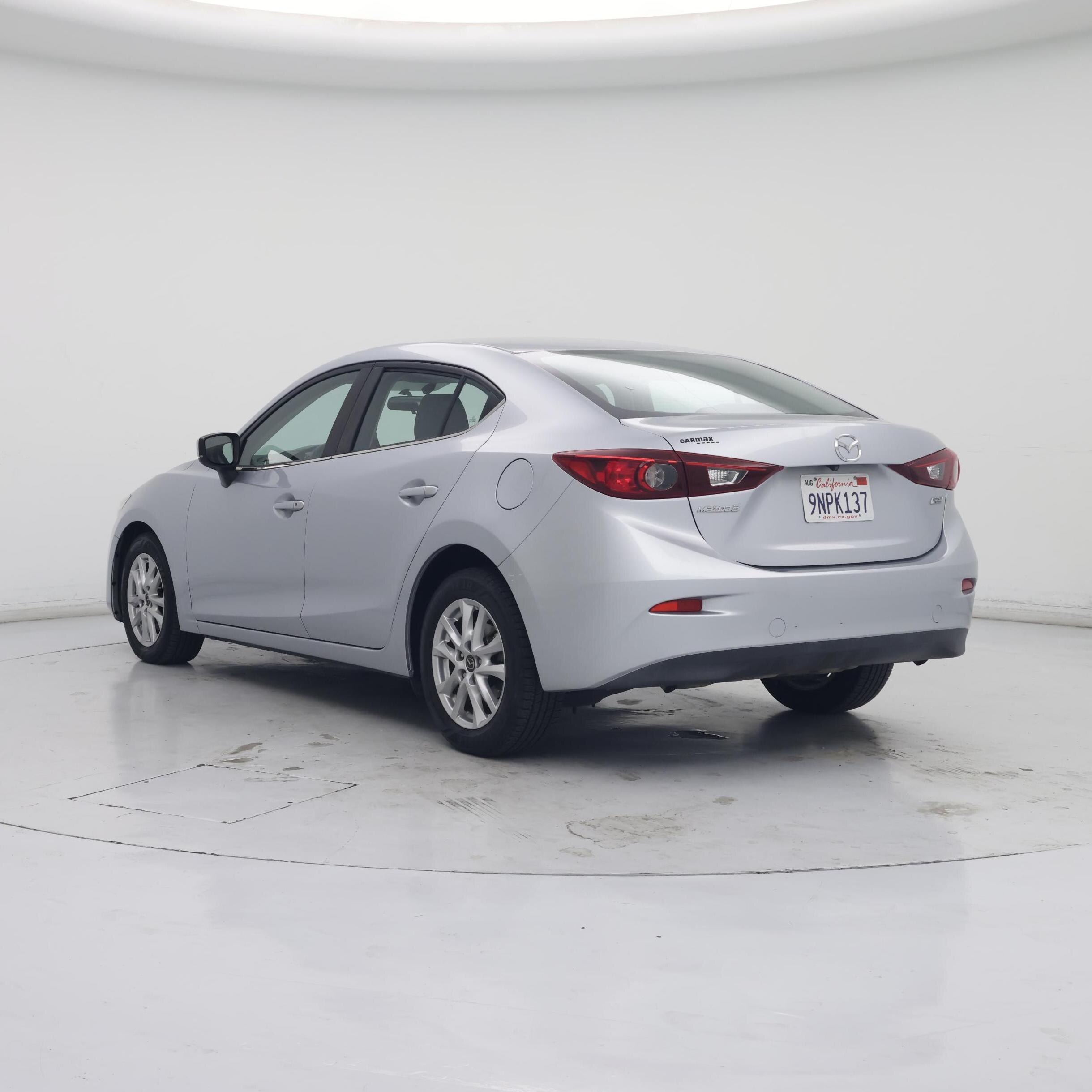 Thumbnail: 2017 Mazda Mazda3 - 2