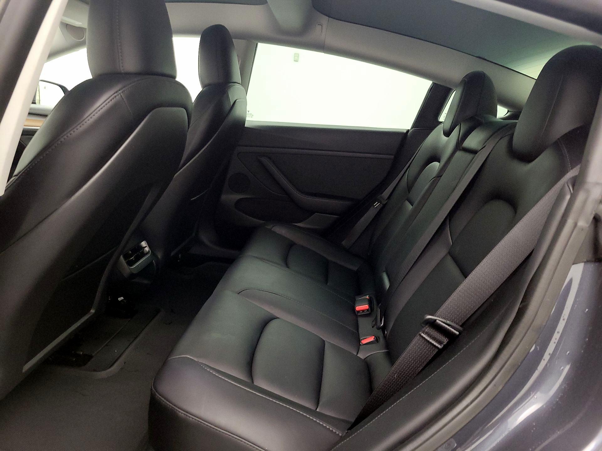 Thumbnail: 2023 Tesla Model 3 - 20