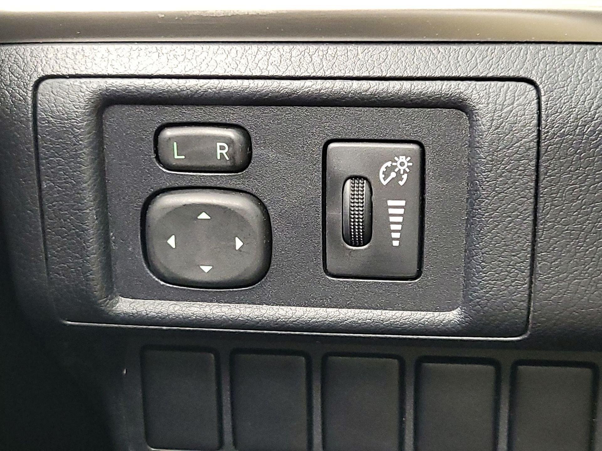 Thumbnail: 2017 Lexus CT - 13