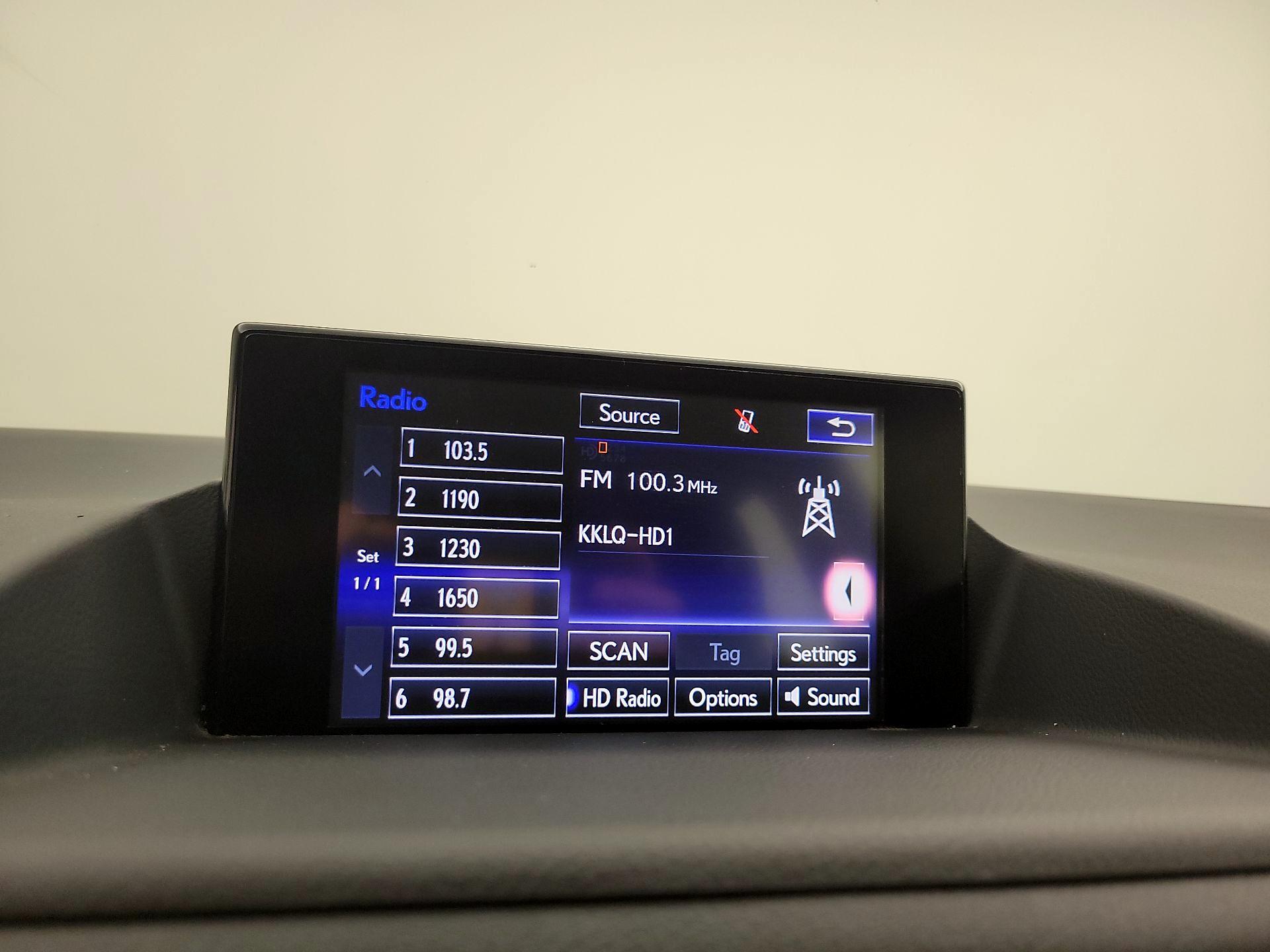 Thumbnail: 2017 Lexus CT - 16