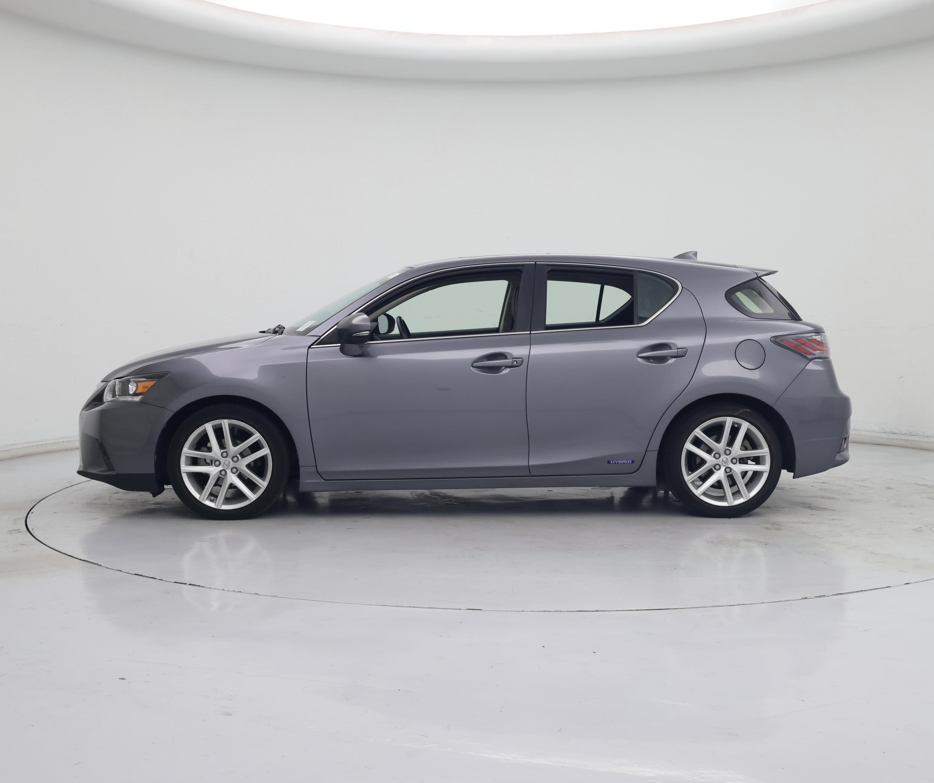 Thumbnail: 2017 Lexus CT - 3