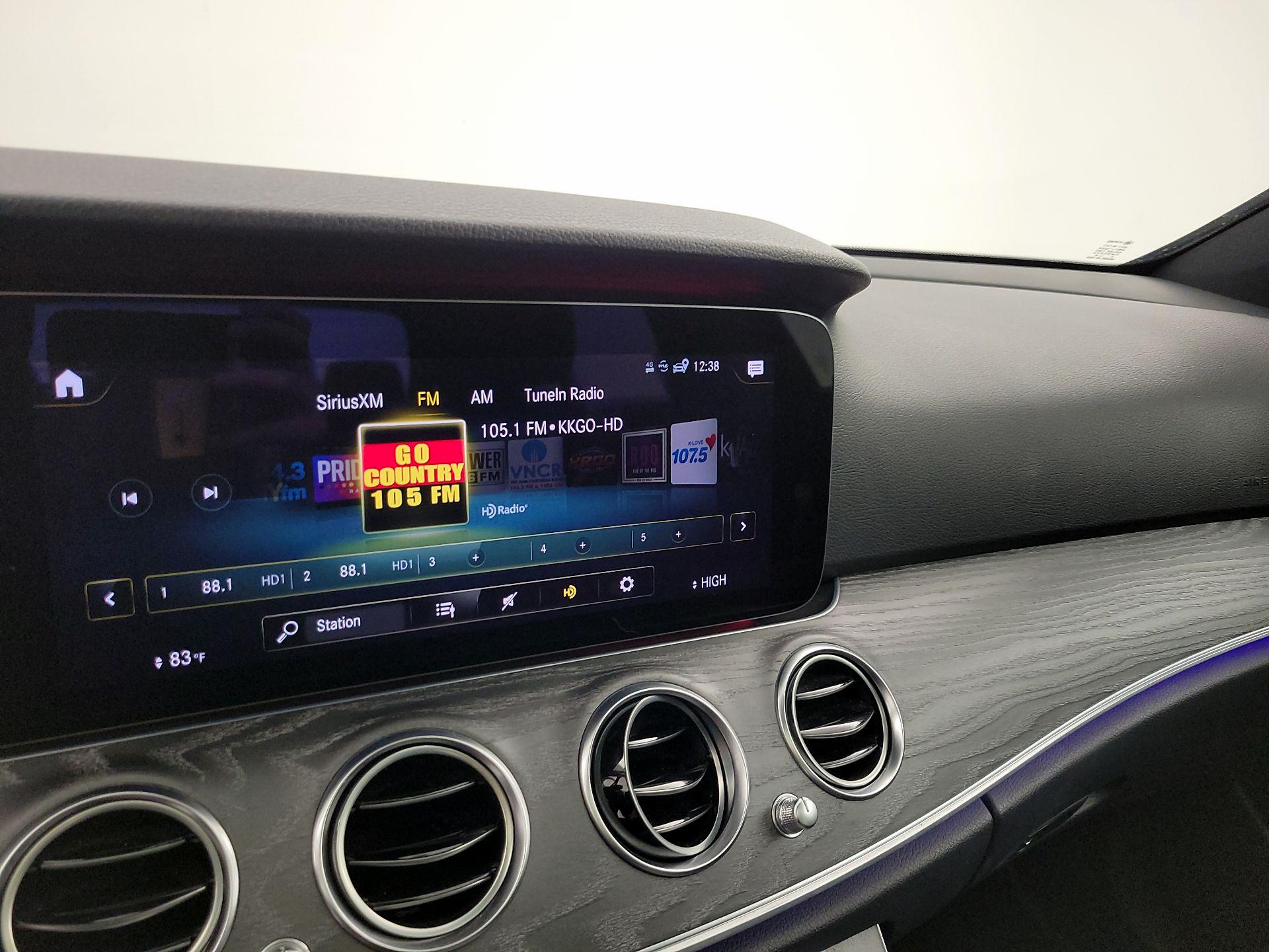 Thumbnail: 2021 Mercedes-Benz E-Class - 15