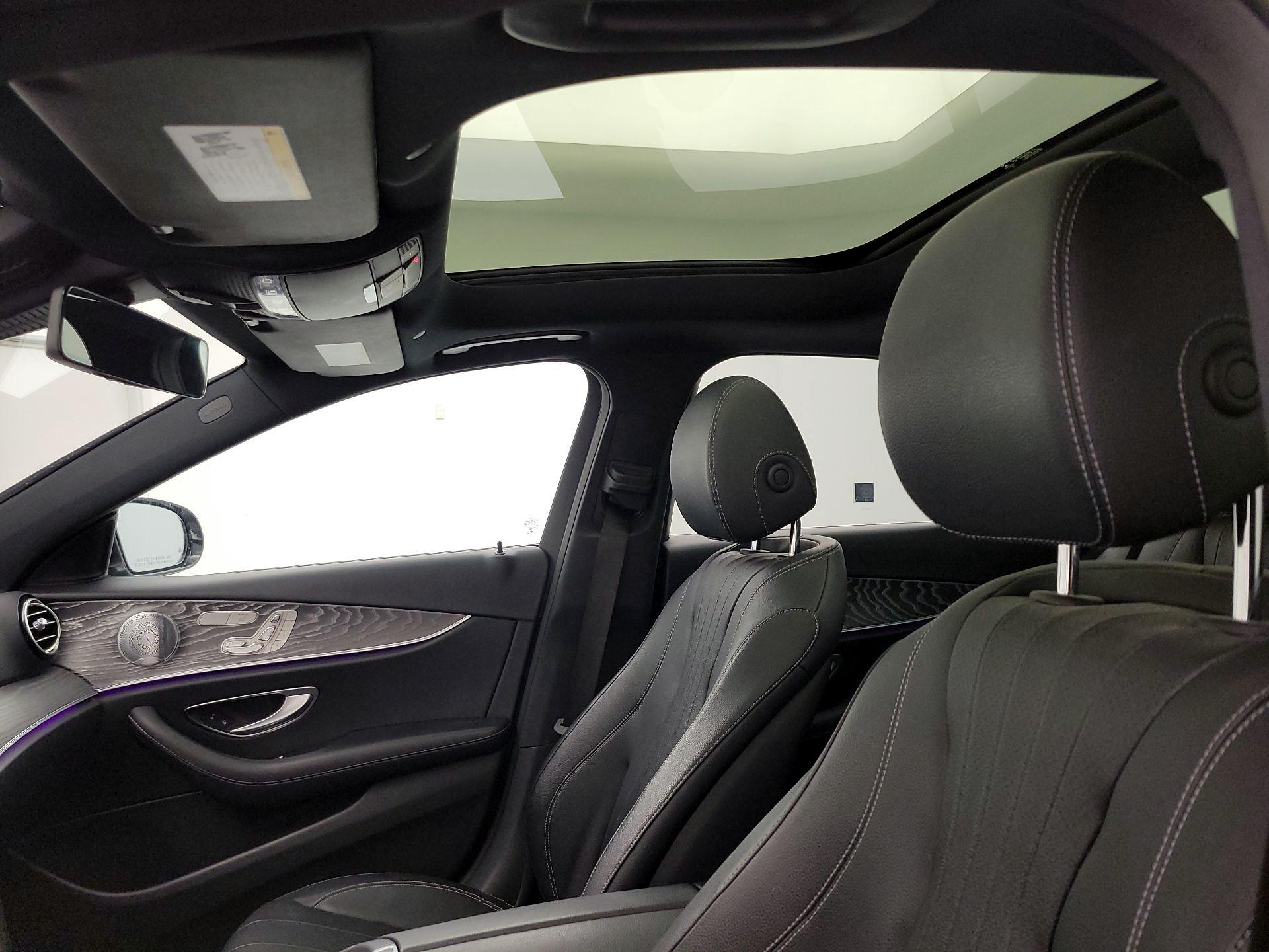 Thumbnail: 2021 Mercedes-Benz E-Class - 18