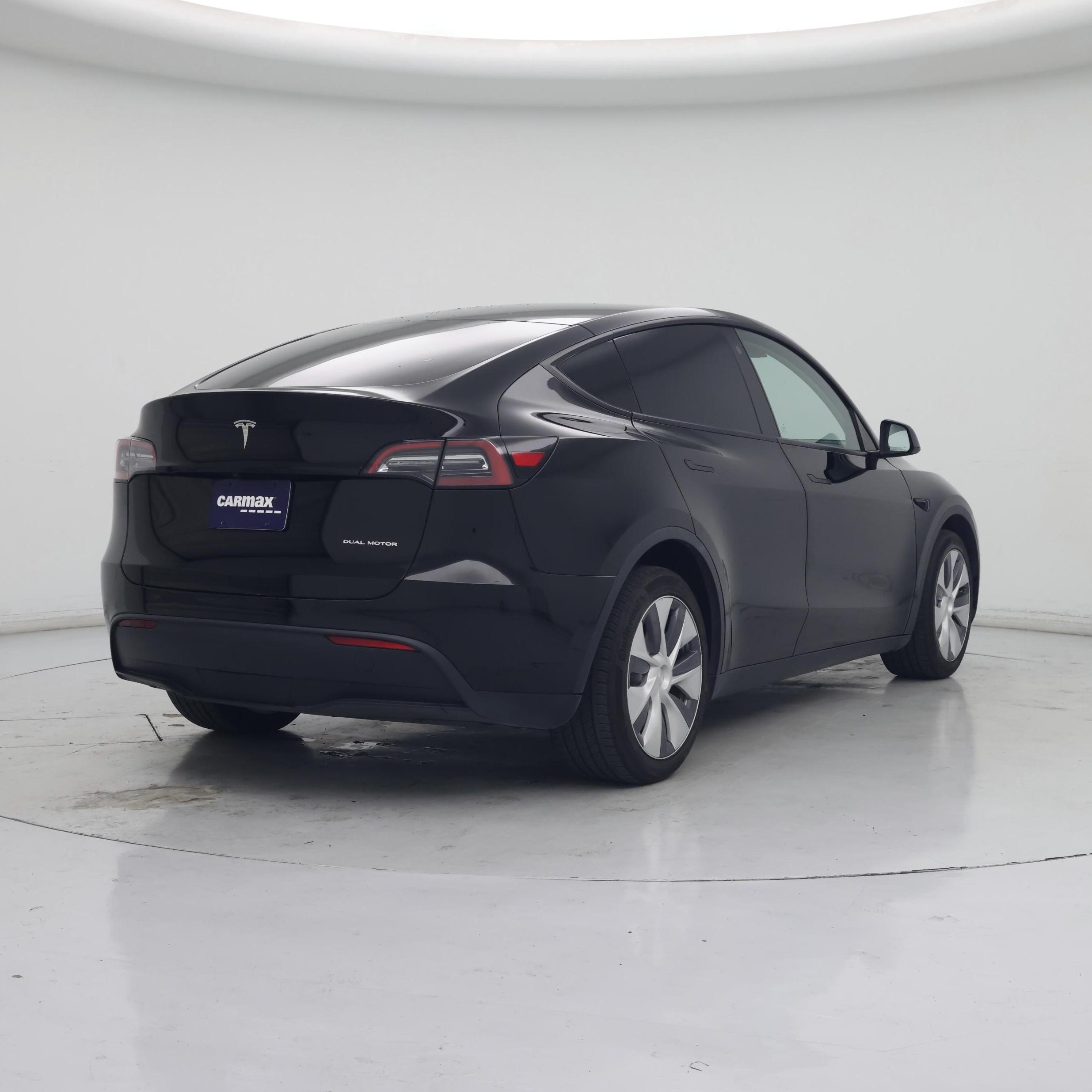 Thumbnail: 2022 Tesla Model Y - 8