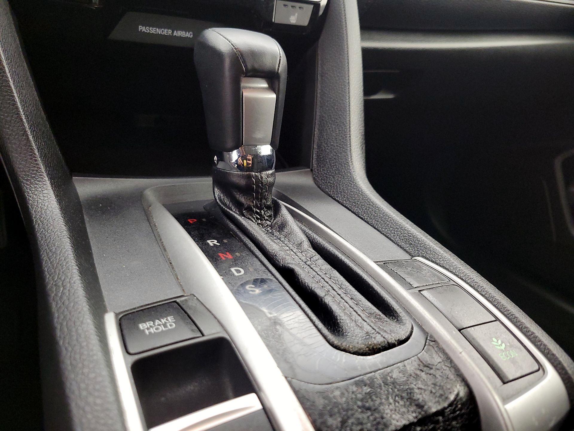 Thumbnail: 2018 Honda Civic - 17