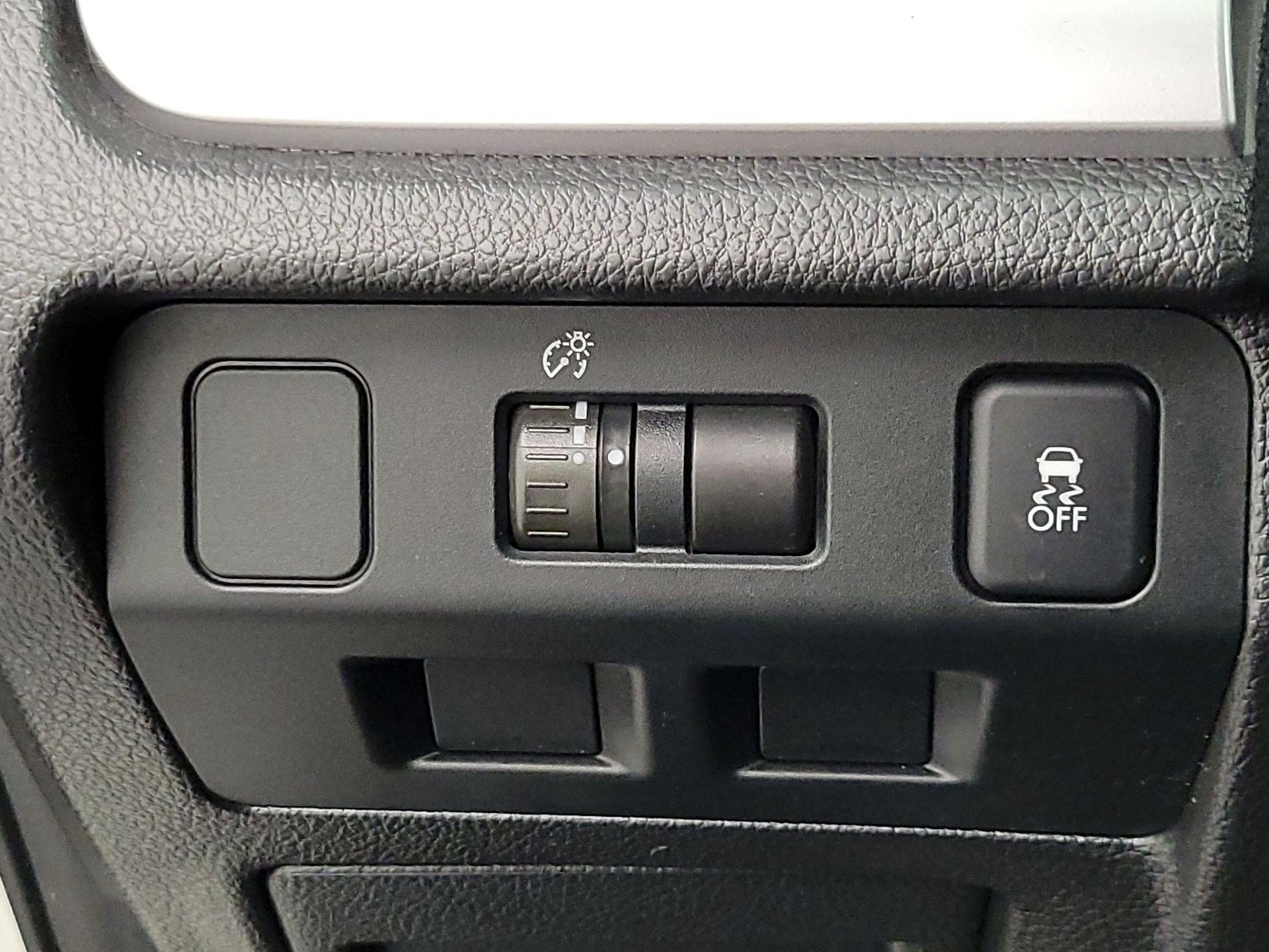 Thumbnail: 2014 Subaru Impreza - 13