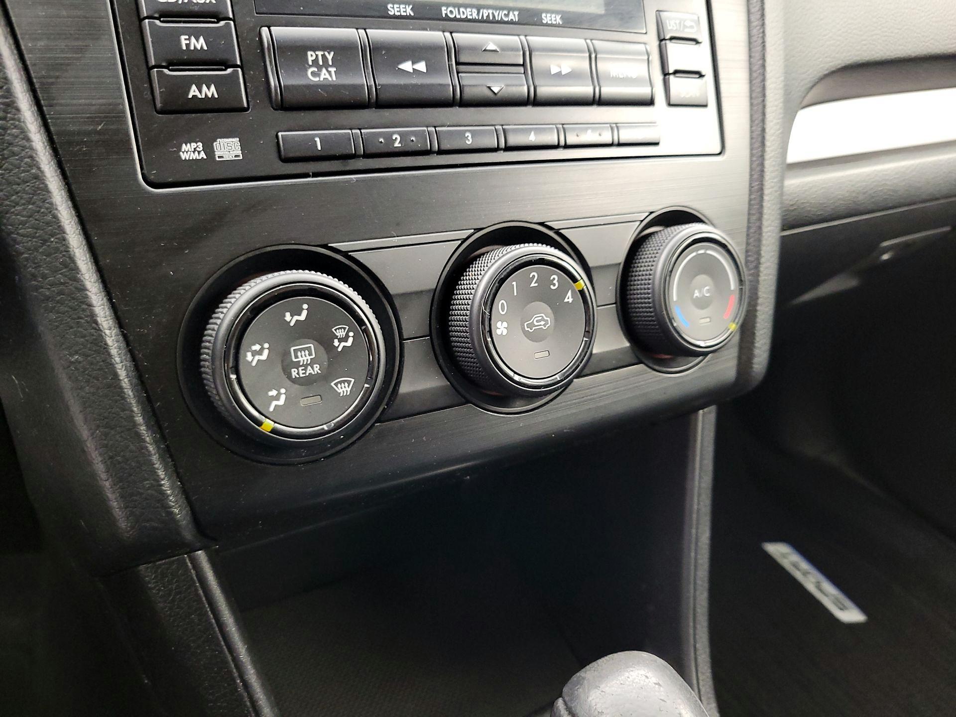 Thumbnail: 2014 Subaru Impreza - 15