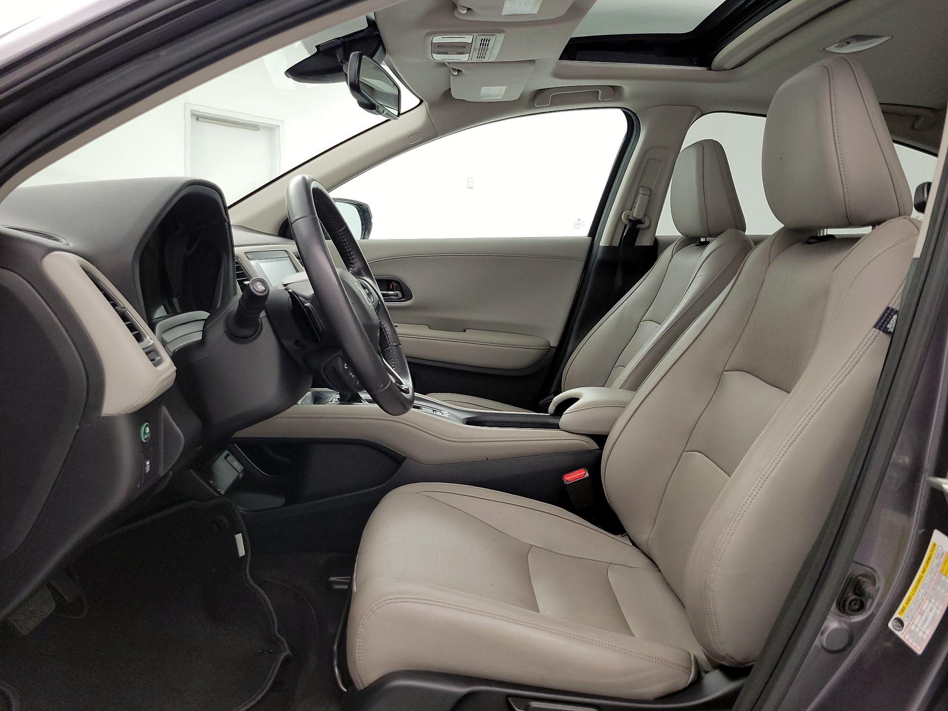 Thumbnail: 2019 Honda HR-V - 11