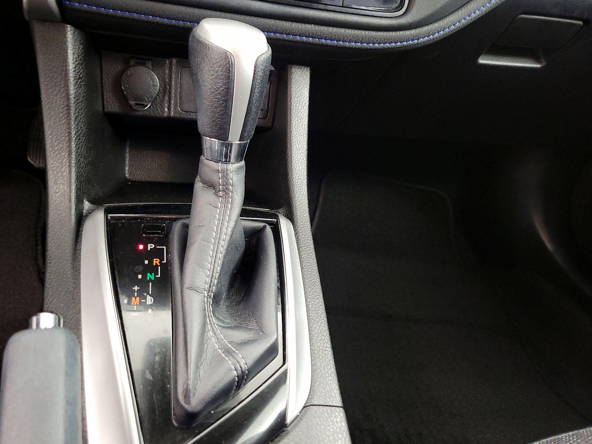 Thumbnail: 2017 Toyota Corolla - 17