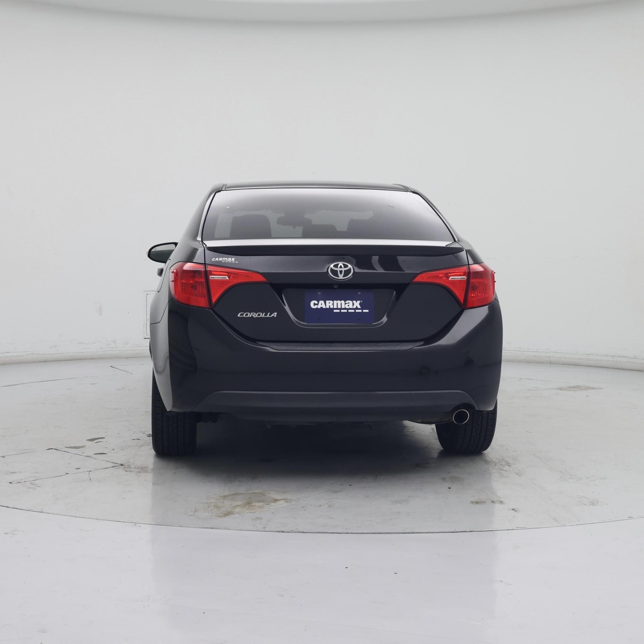 Thumbnail: 2017 Toyota Corolla - 6