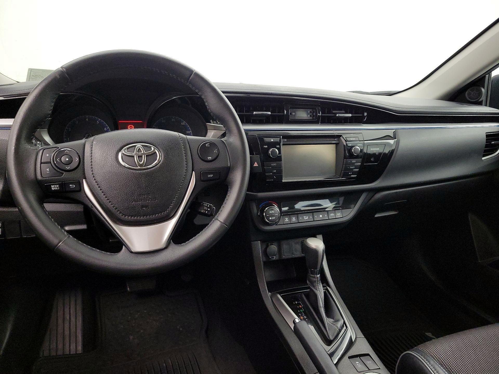 Thumbnail: 2016 Toyota Corolla - 9