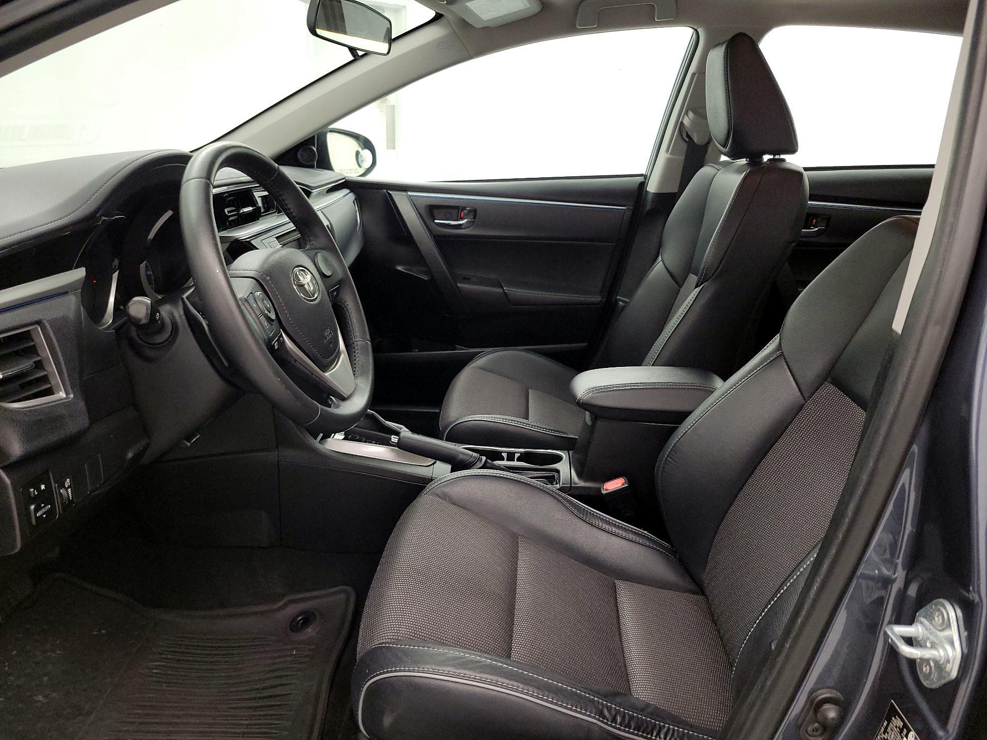 Thumbnail: 2016 Toyota Corolla - 11