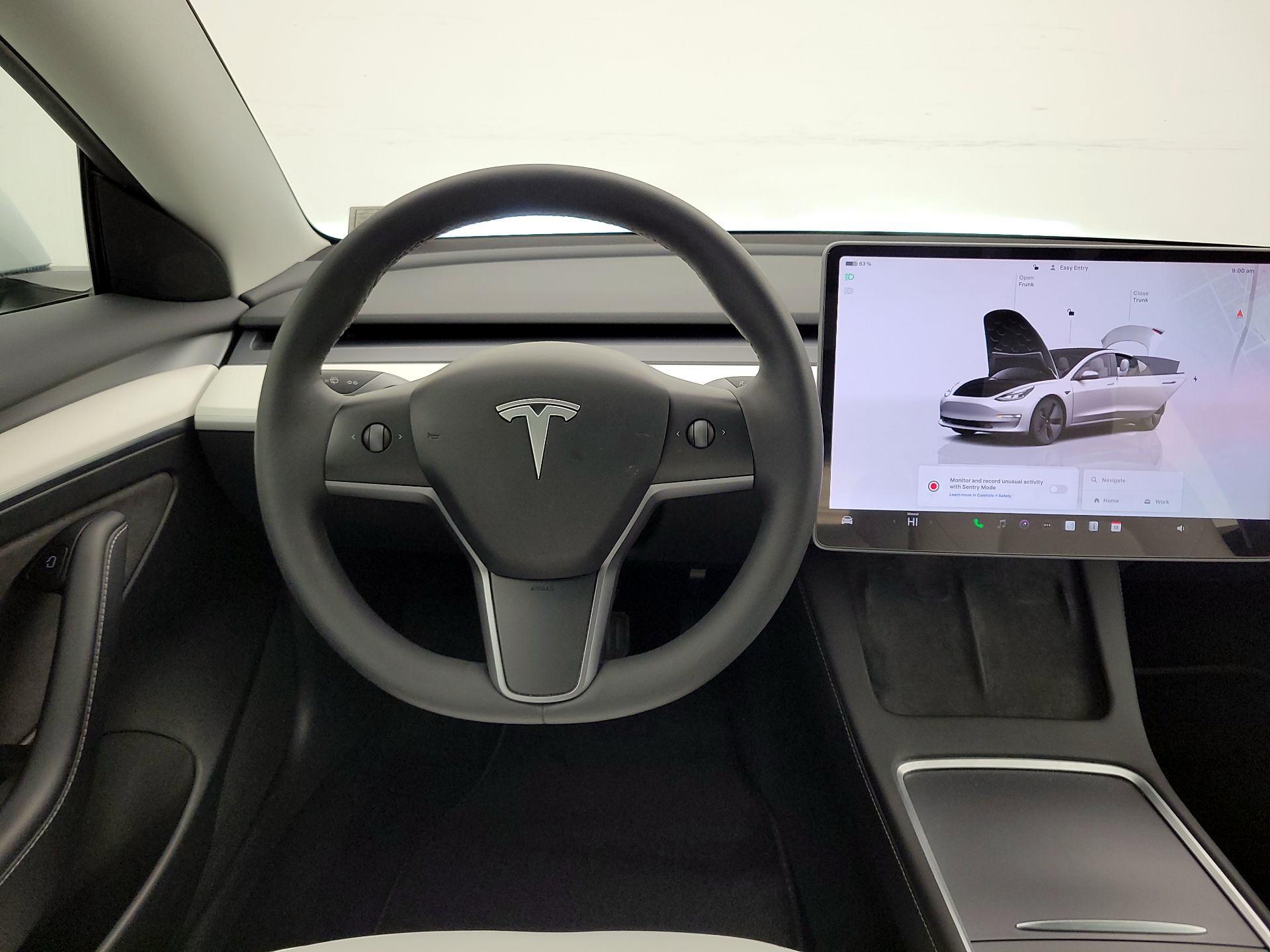 Thumbnail: 2023 Tesla Model 3 - 10