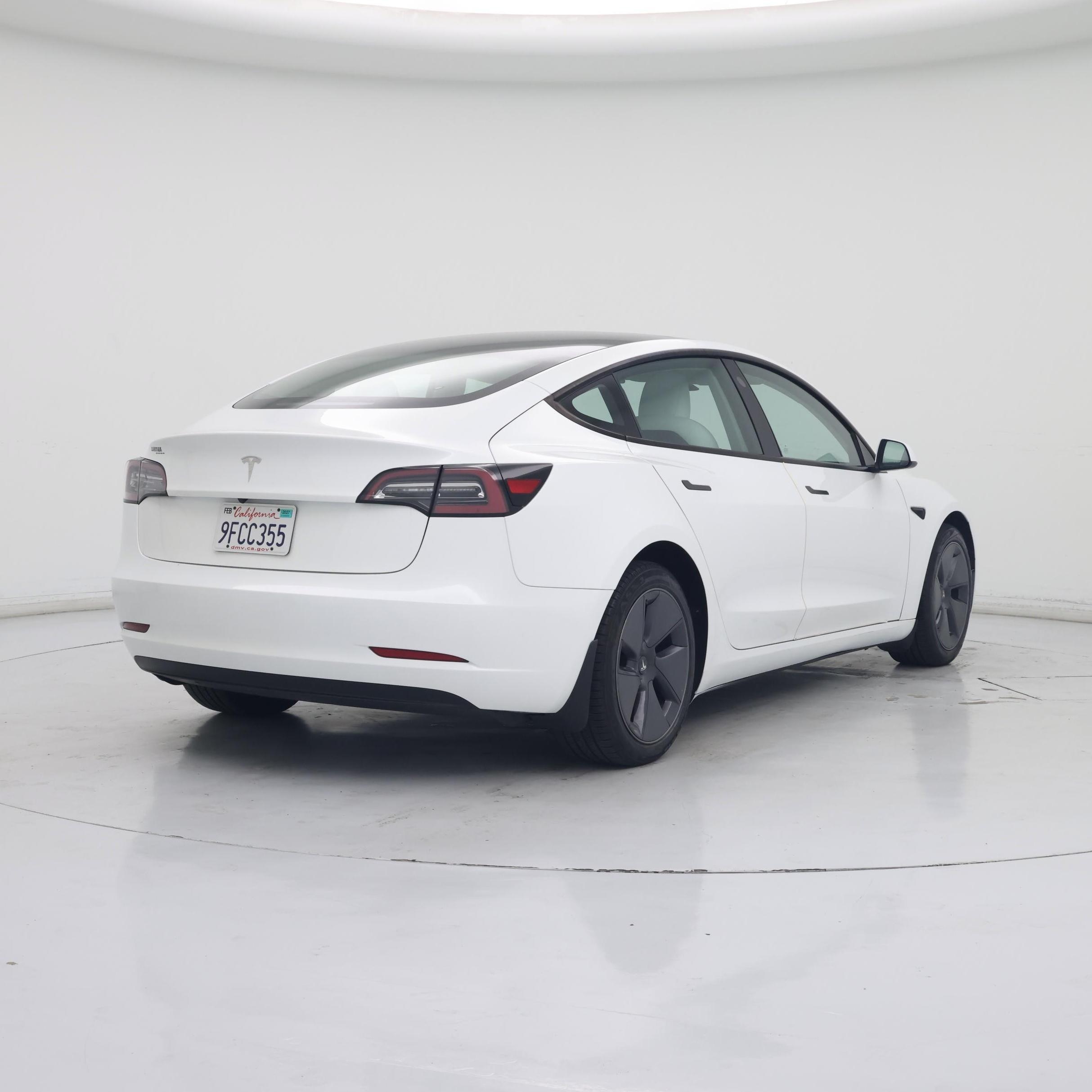 Thumbnail: 2023 Tesla Model 3 - 8