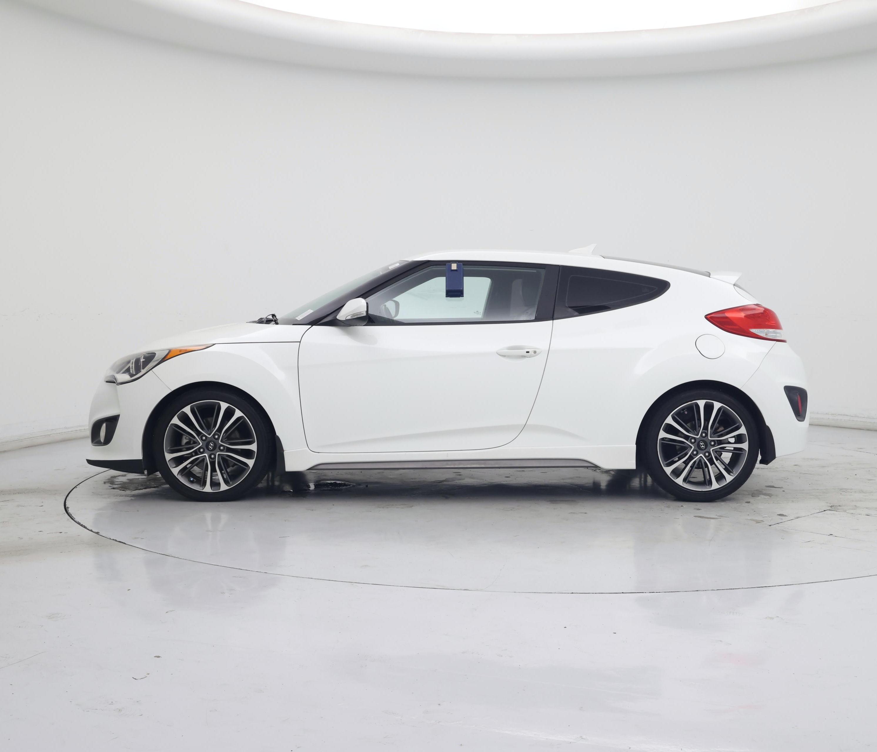 Thumbnail: 2016 Hyundai Veloster - 3