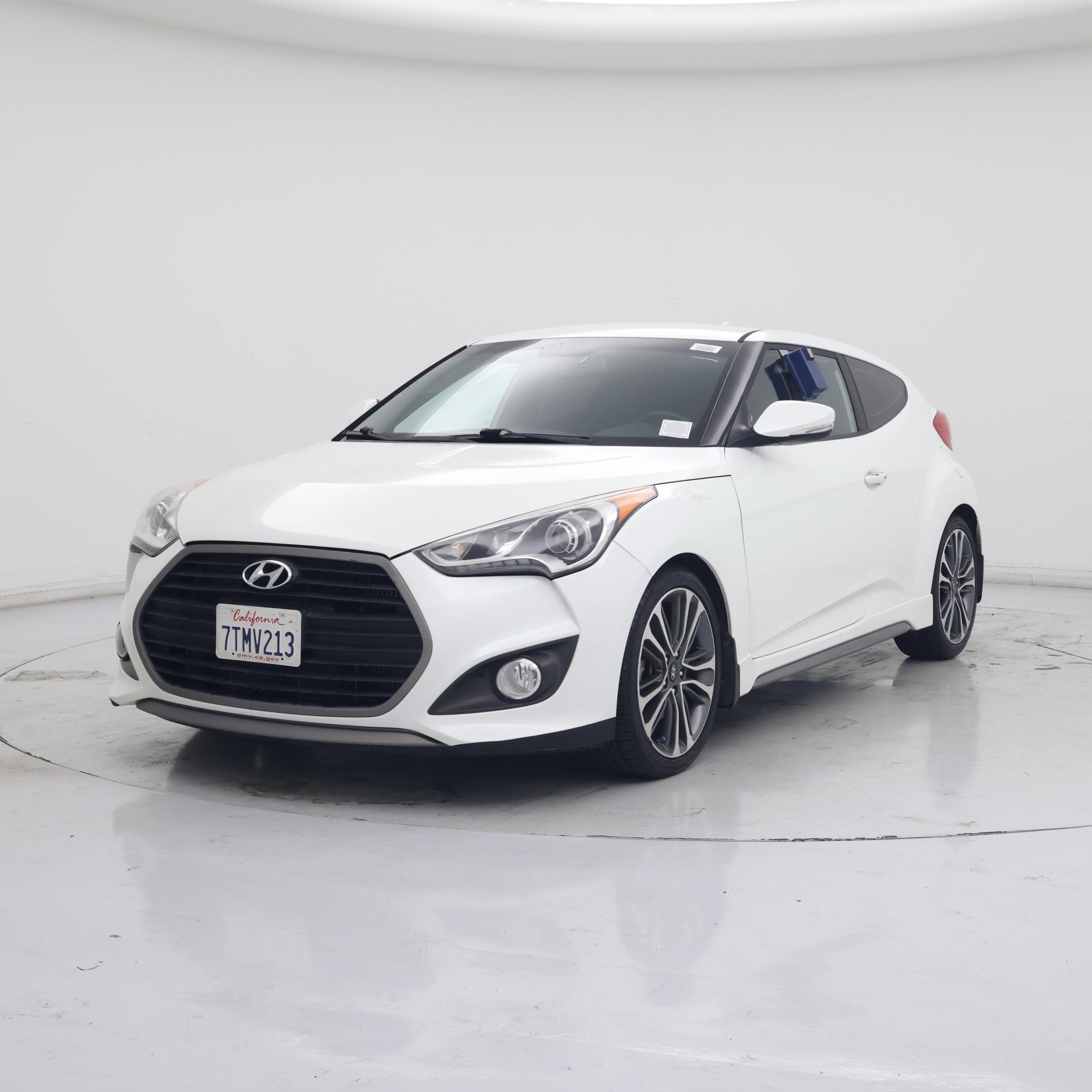 Thumbnail: 2016 Hyundai Veloster - 4