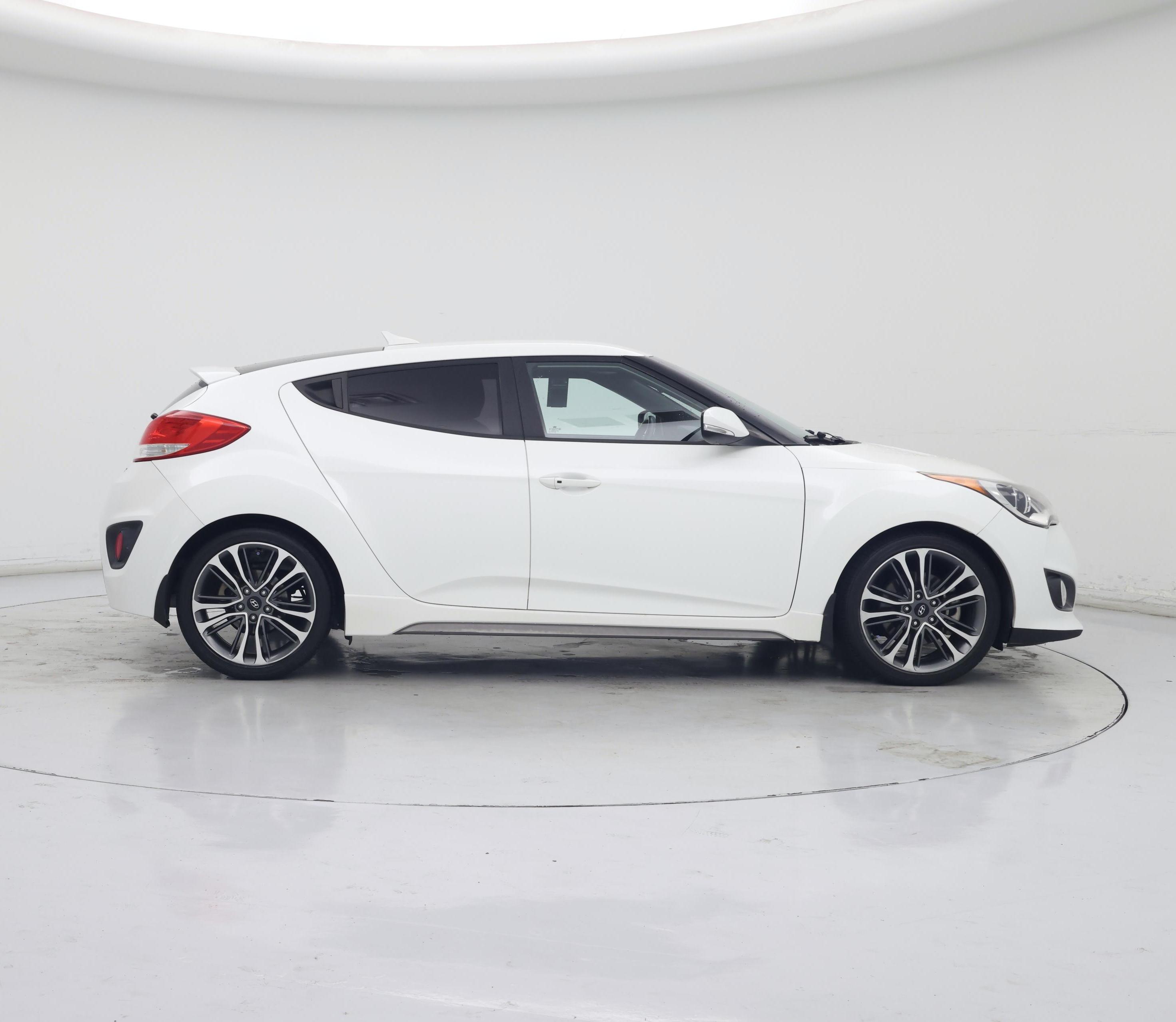 Thumbnail: 2016 Hyundai Veloster - 7