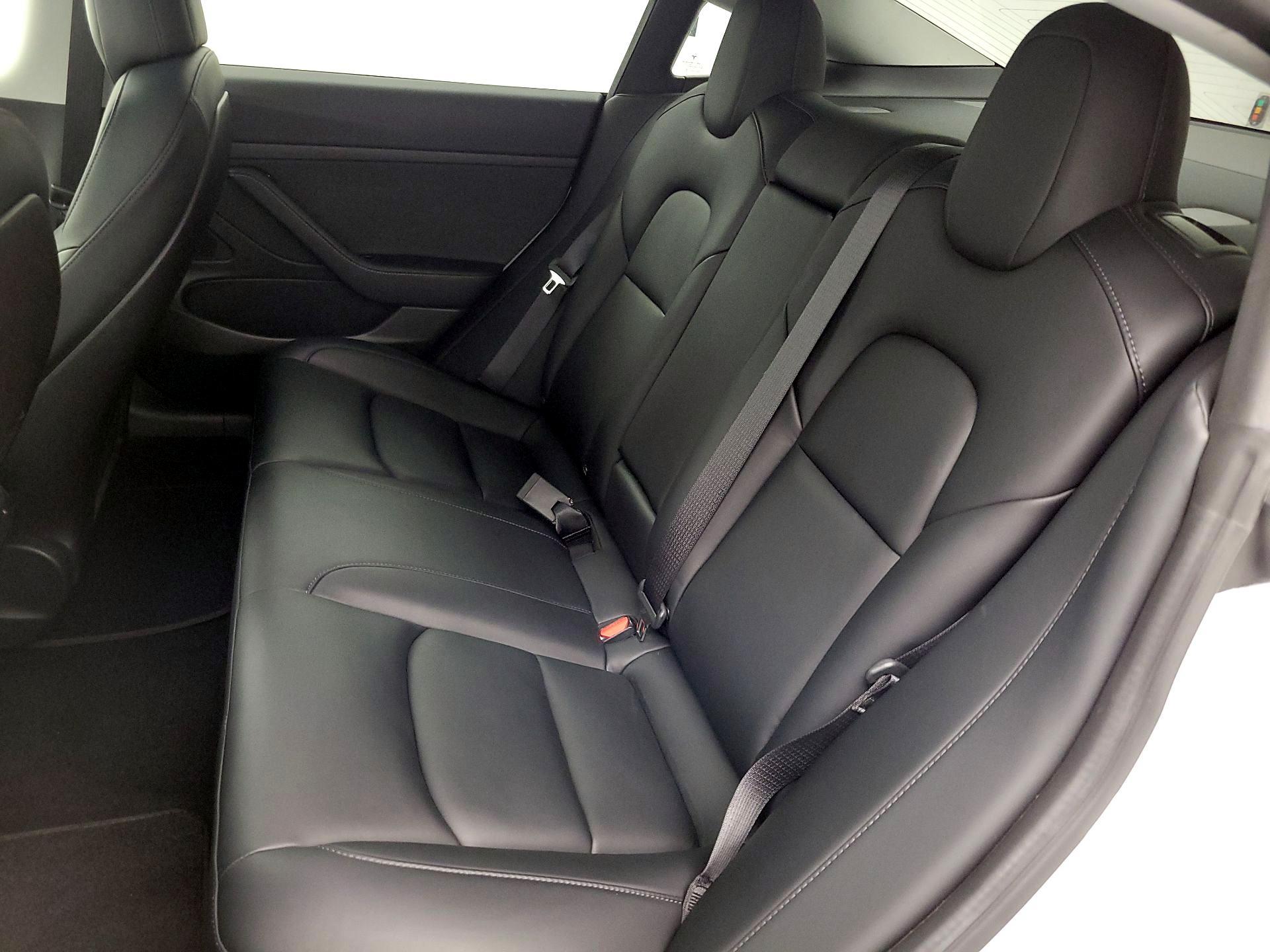 Thumbnail: 2020 Tesla Model 3 - 19