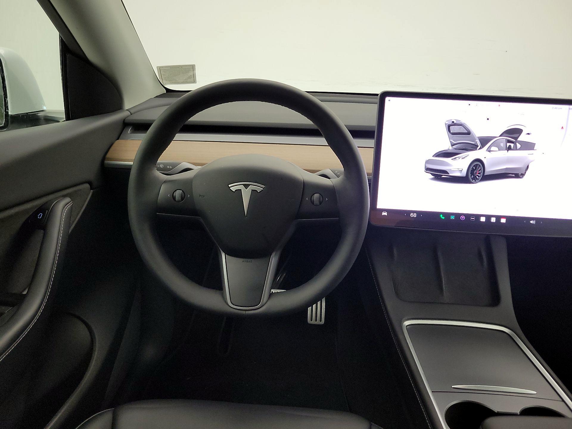 Thumbnail: 2022 Tesla Model Y - 10