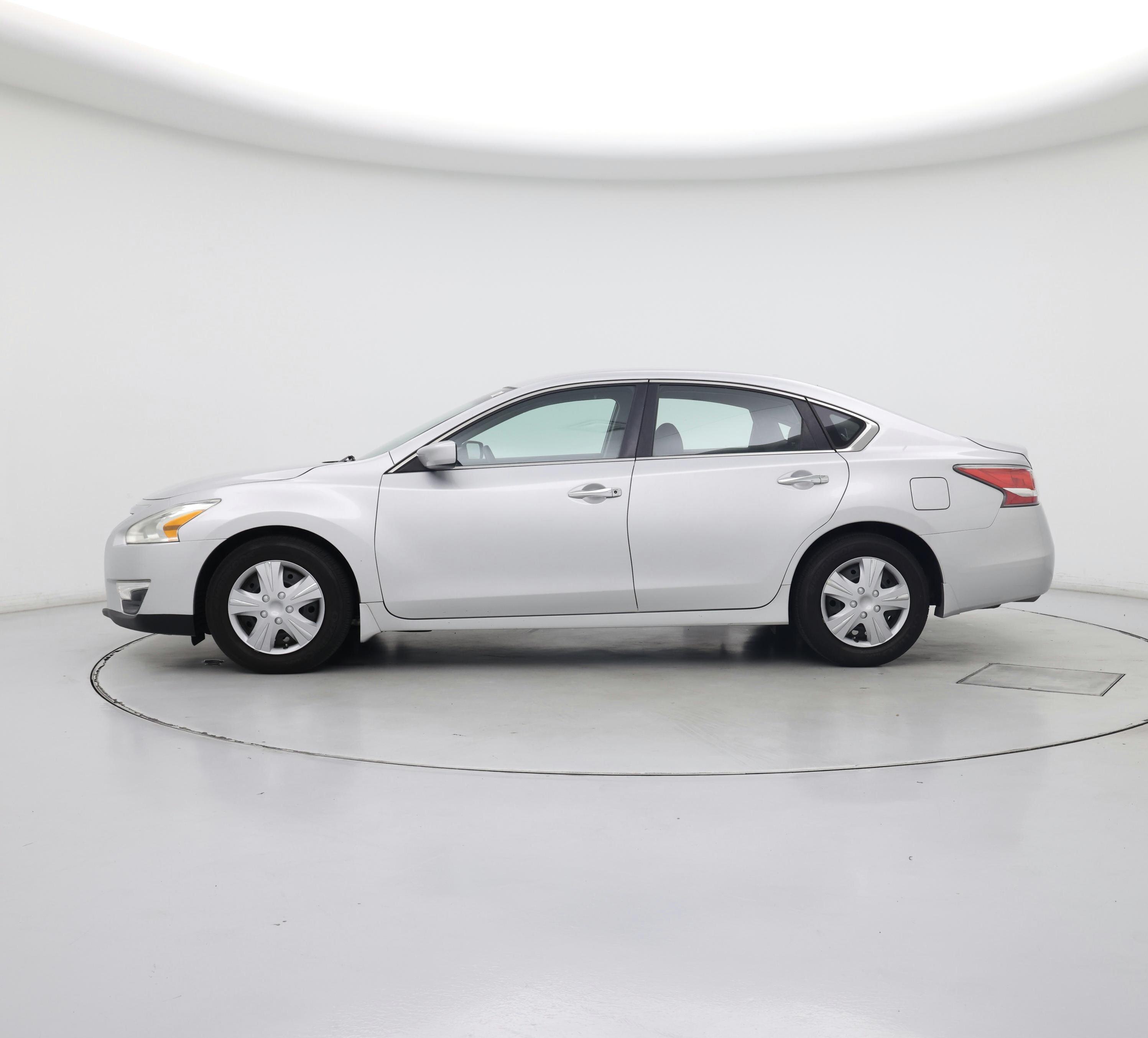 Thumbnail: 2014 Nissan Altima - 3
