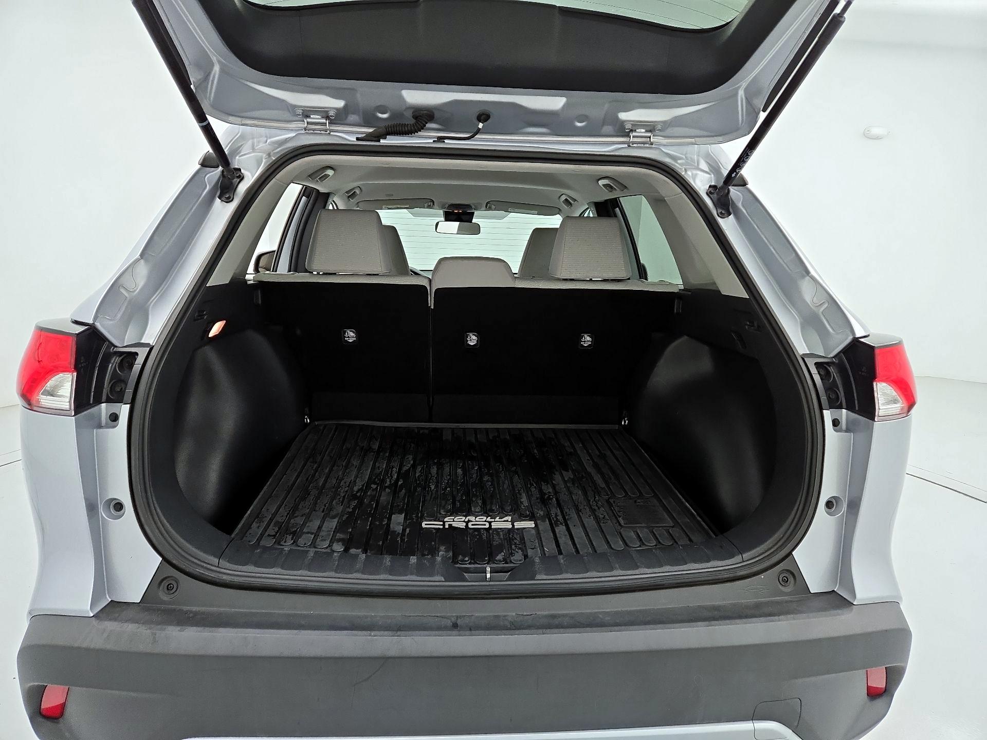 Thumbnail: 2022 Toyota Corolla Cross - 20