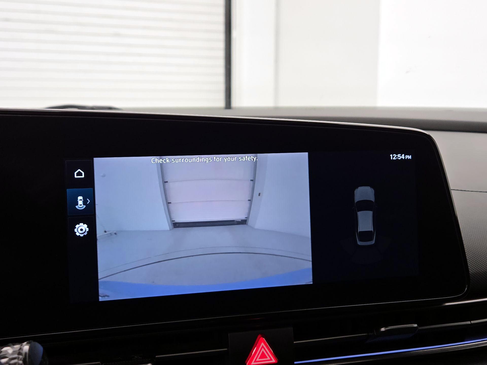 Thumbnail: 2023 Hyundai Elantra - 15