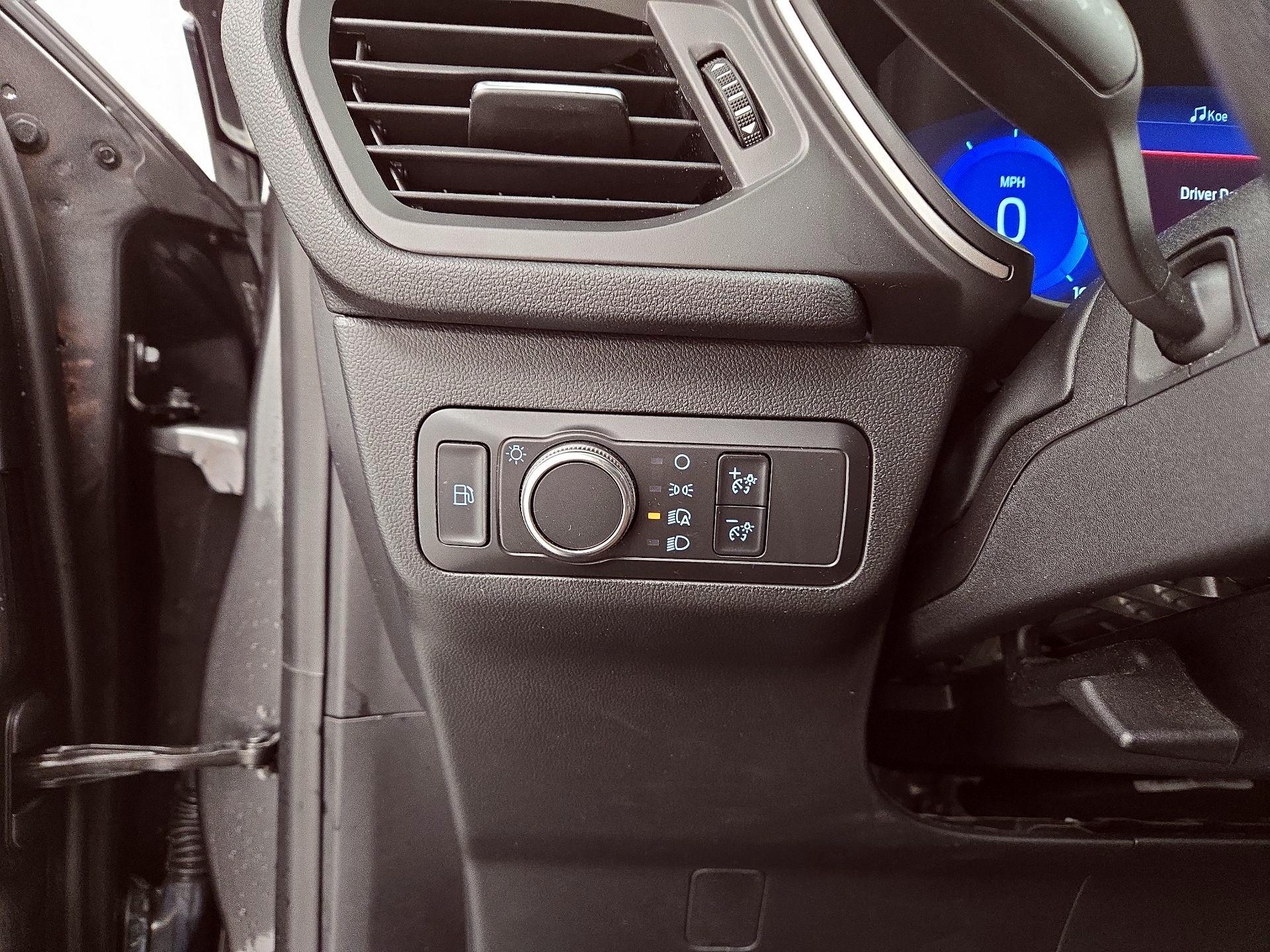 Thumbnail: 2020 Ford Escape - 14