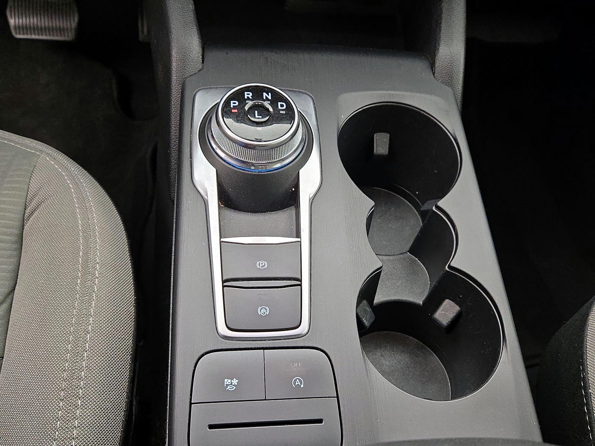 Thumbnail: 2022 Ford Escape - 17