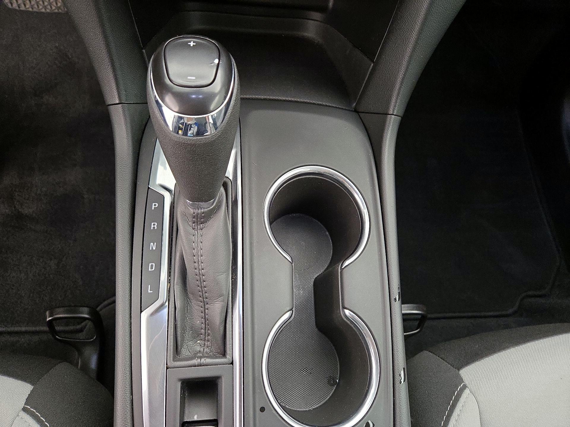 Thumbnail: 2020 Chevrolet Equinox - 17