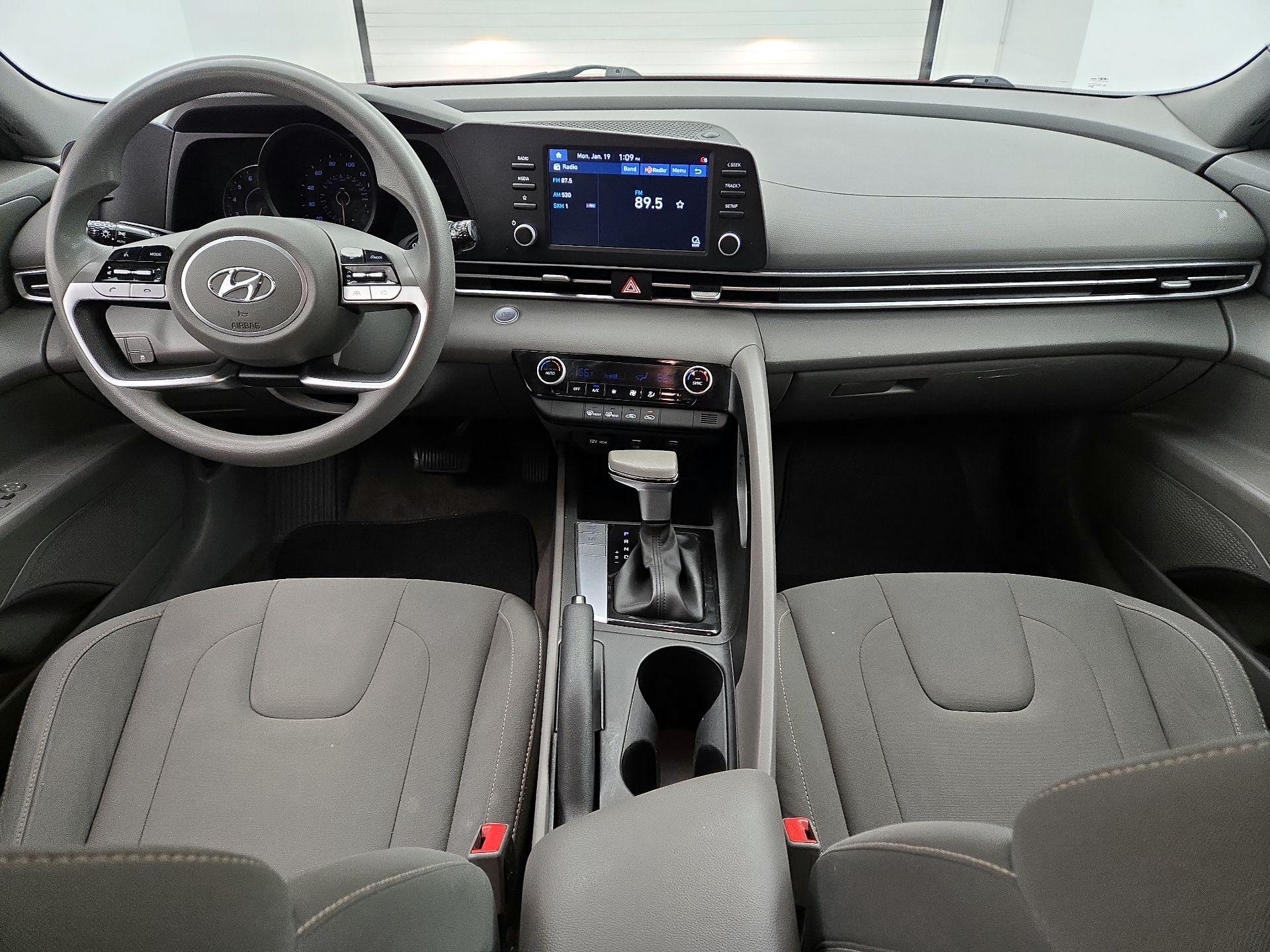 Thumbnail: 2023 Hyundai Elantra - 9