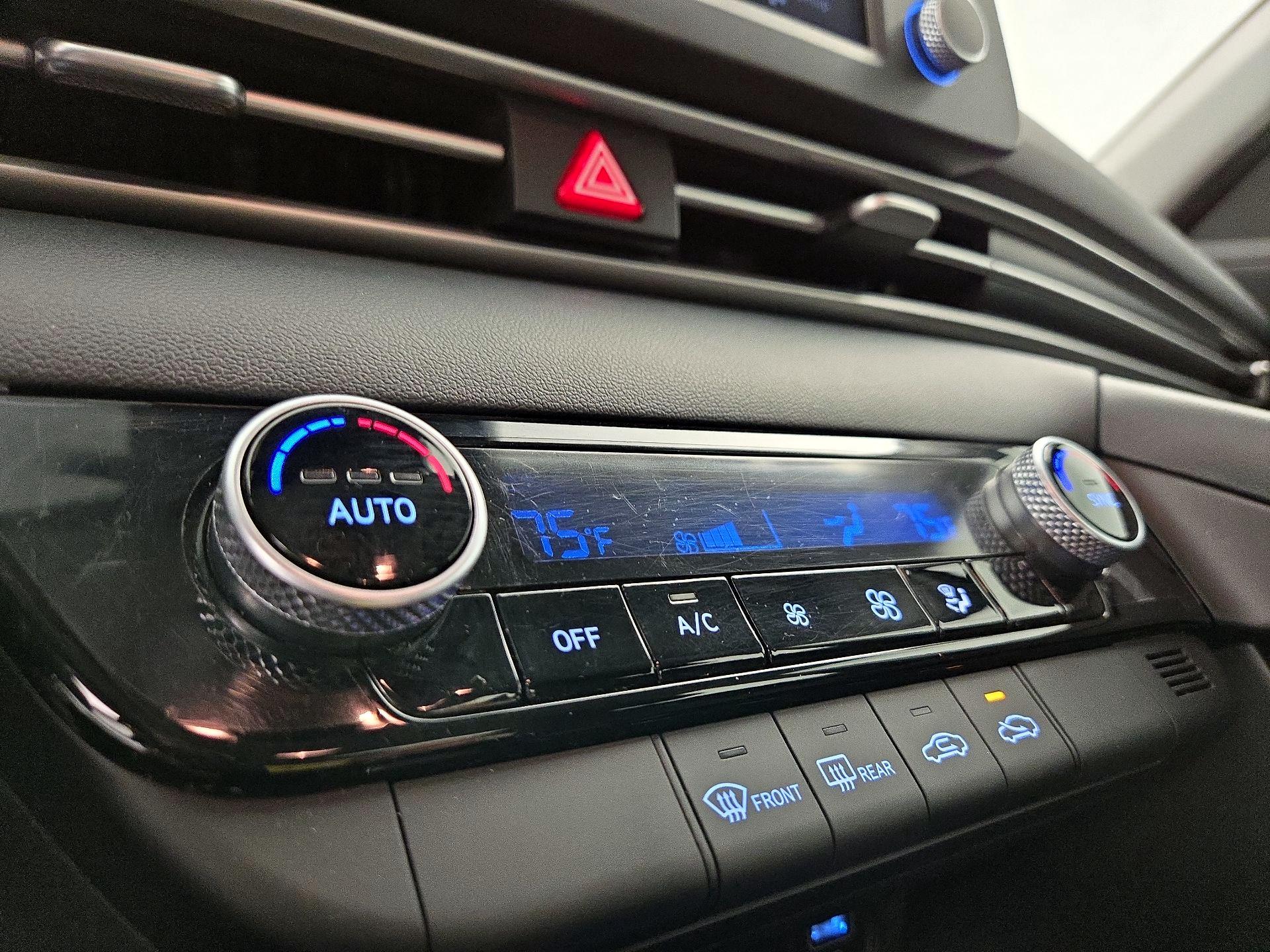 Thumbnail: 2023 Hyundai Elantra - 16