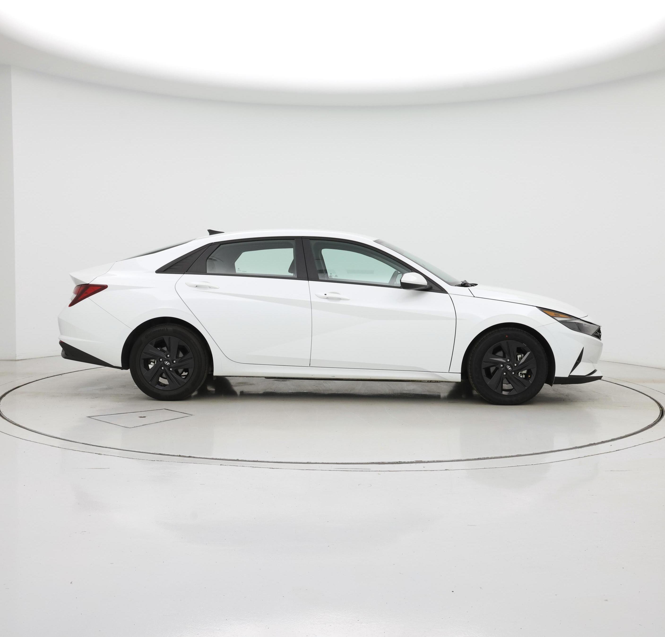 Thumbnail: 2023 Hyundai Elantra - 7