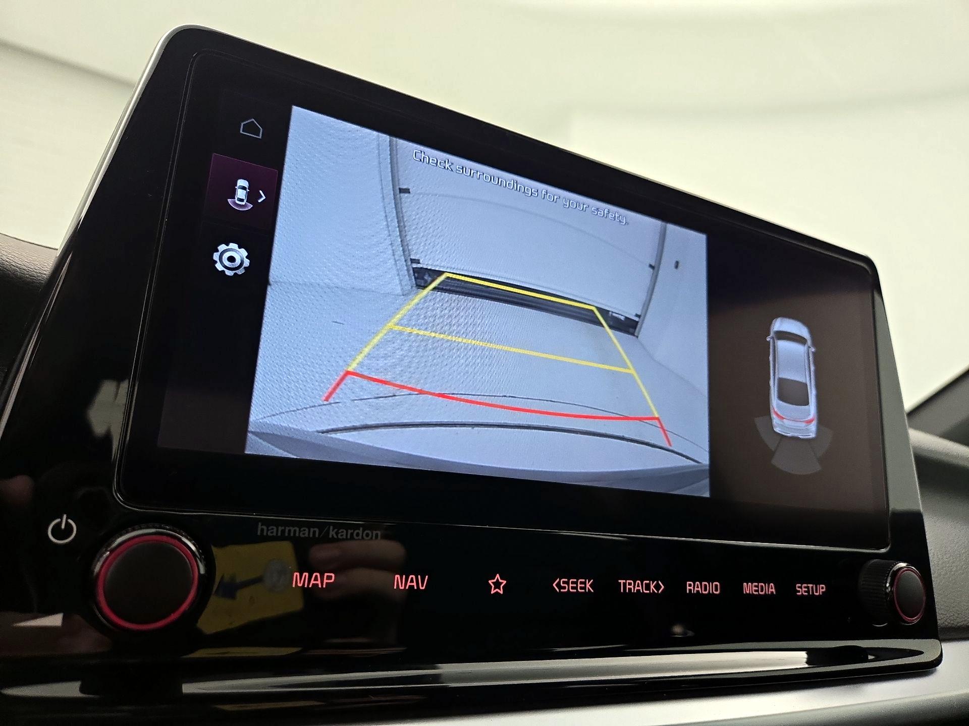 Thumbnail: 2022 Kia Forte - 15