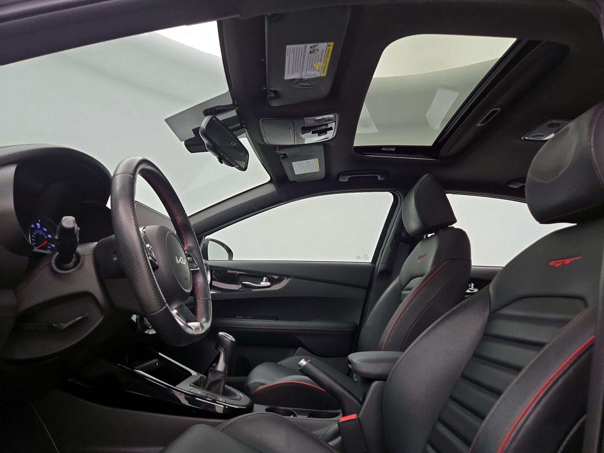 Thumbnail: 2022 Kia Forte - 20