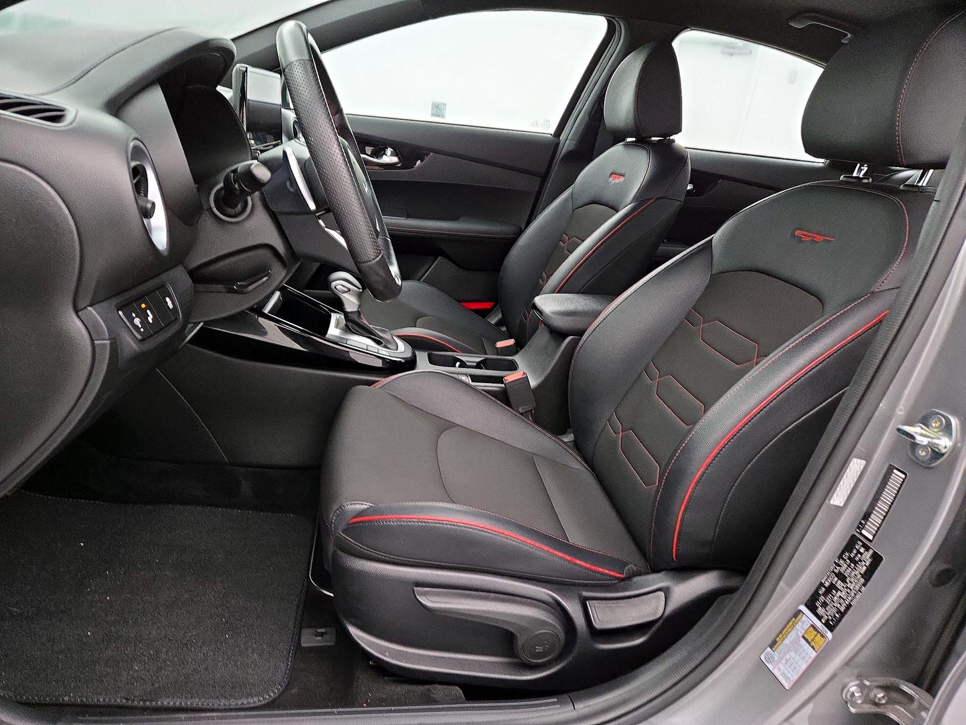 Thumbnail: 2023 Kia Forte - 11