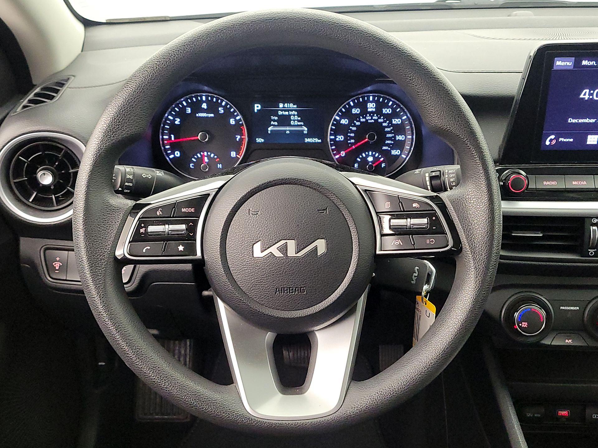 Thumbnail: 2024 Kia Forte - 10