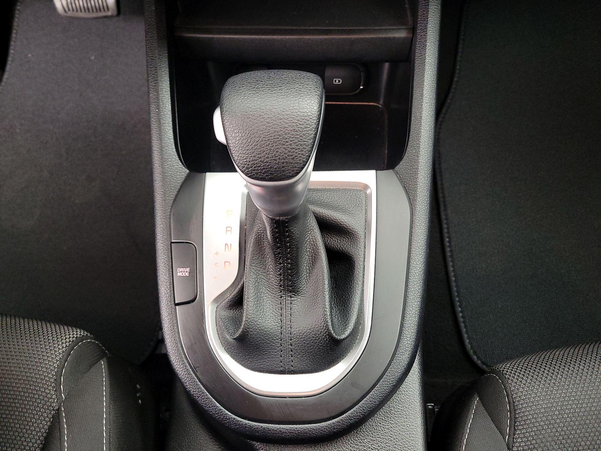 Thumbnail: 2024 Kia Forte - 17