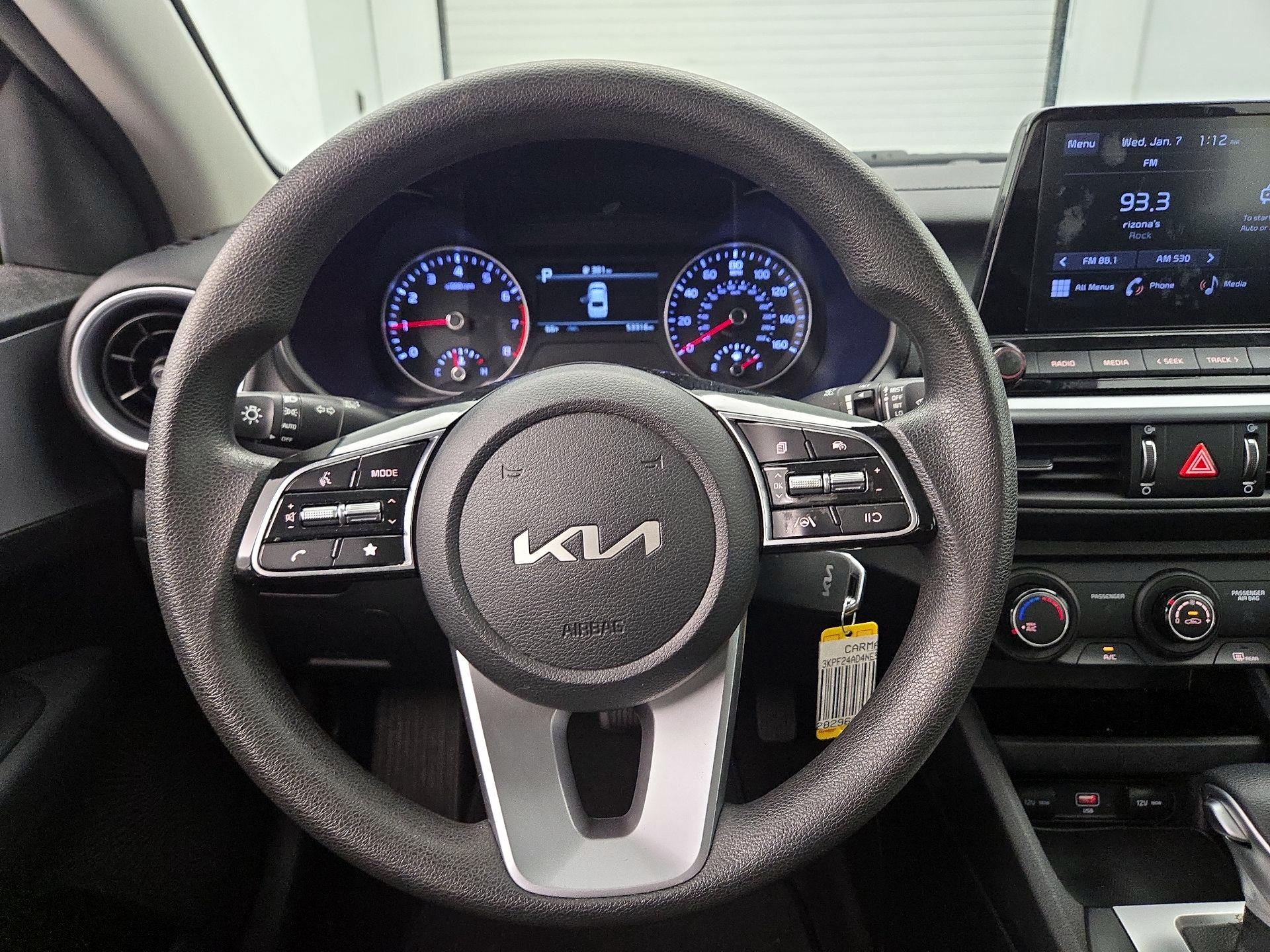 Thumbnail: 2022 Kia Forte - 10